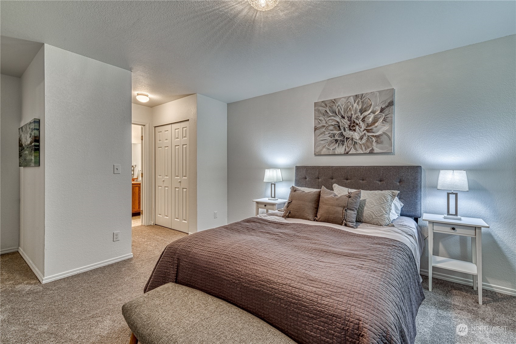 1611 England Lane NW