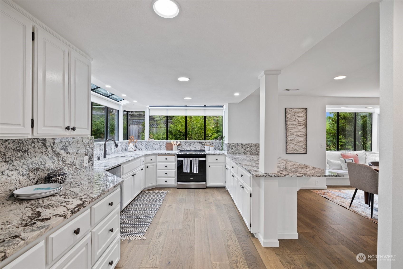 341 Island Boulevard