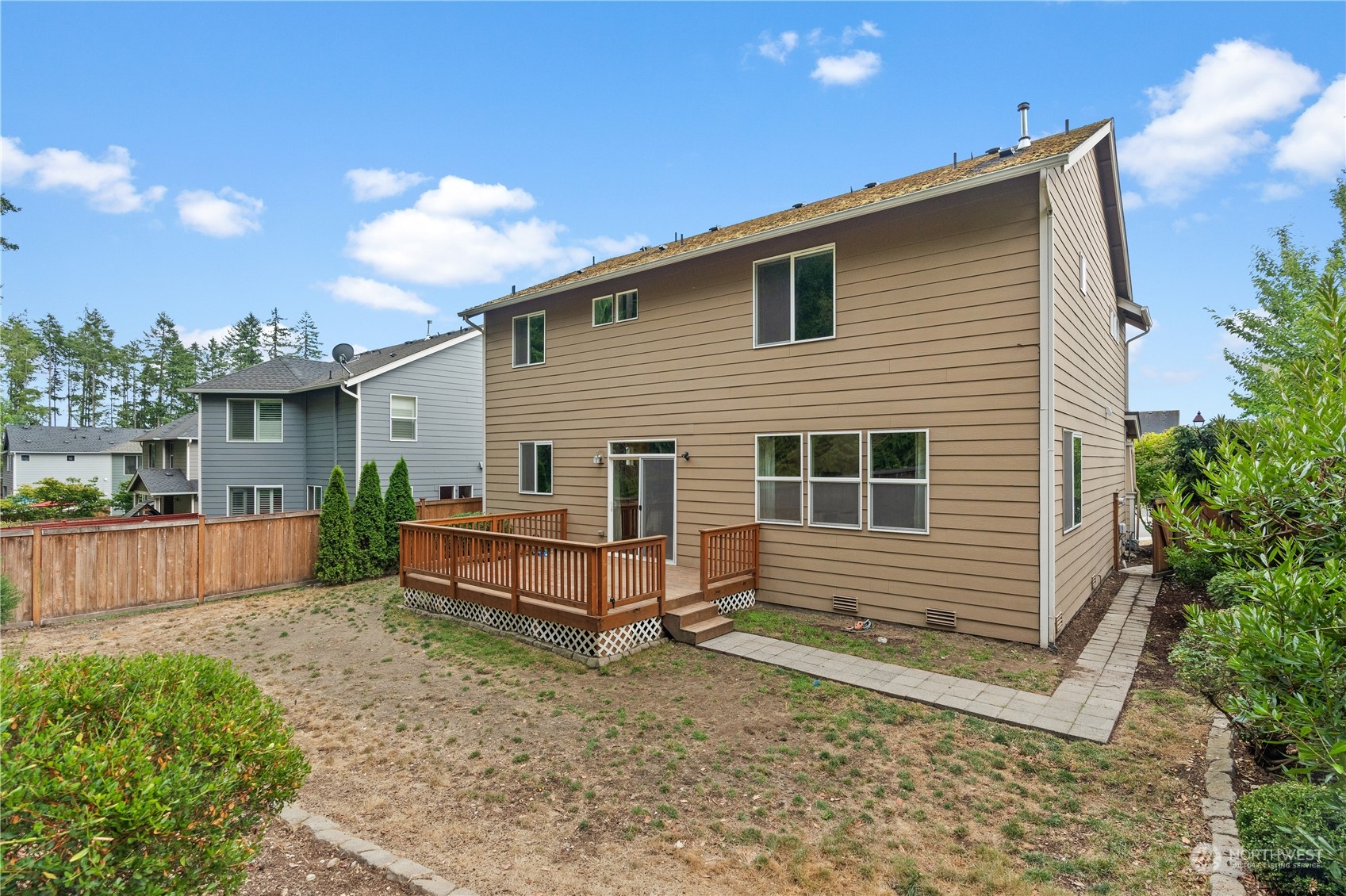21886 NW Monterey Loop