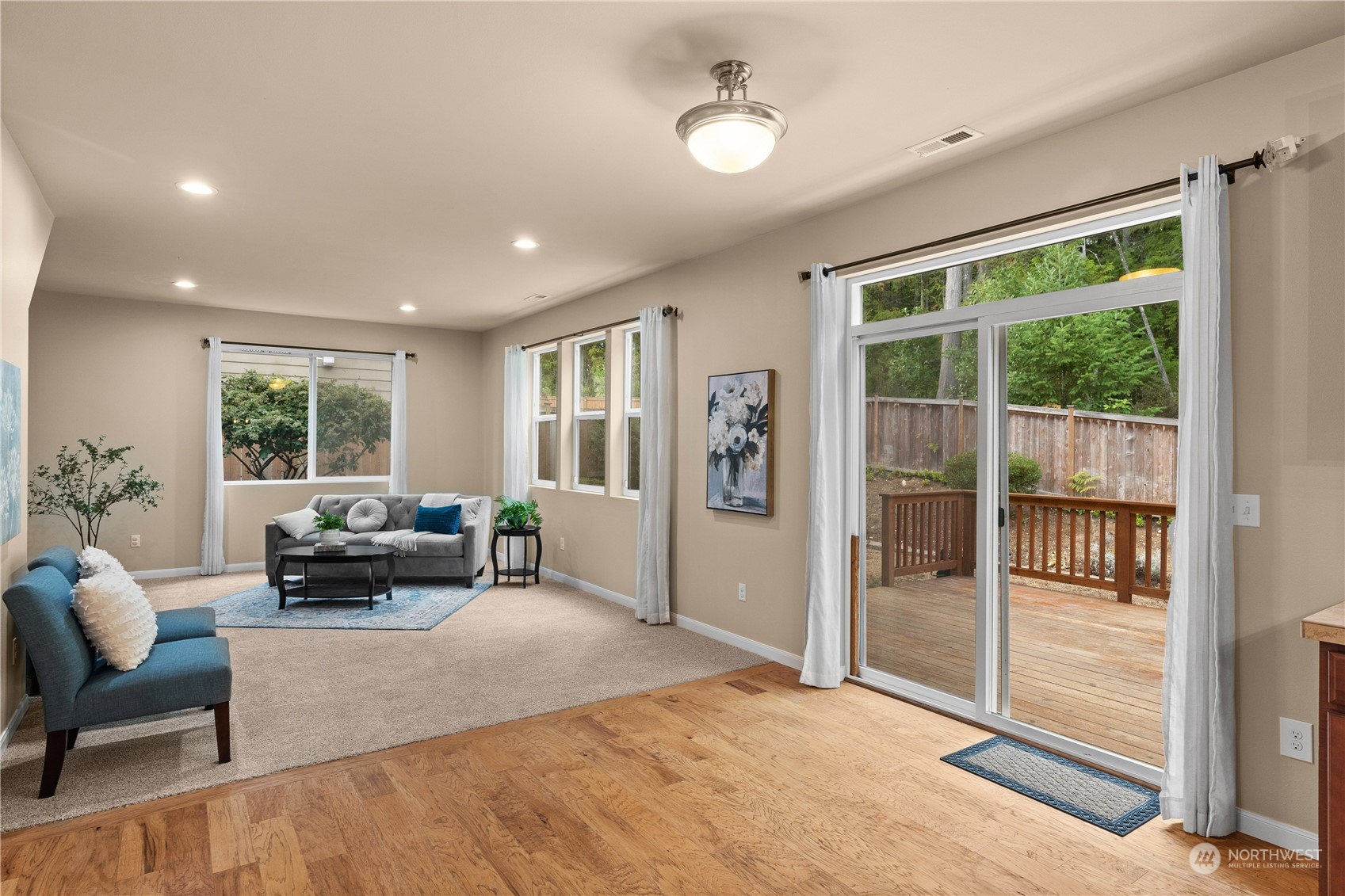 21886 NW Monterey Loop