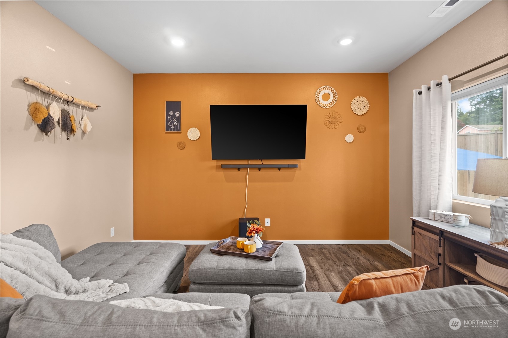 6436 Yorktown Place NE Unit: 25