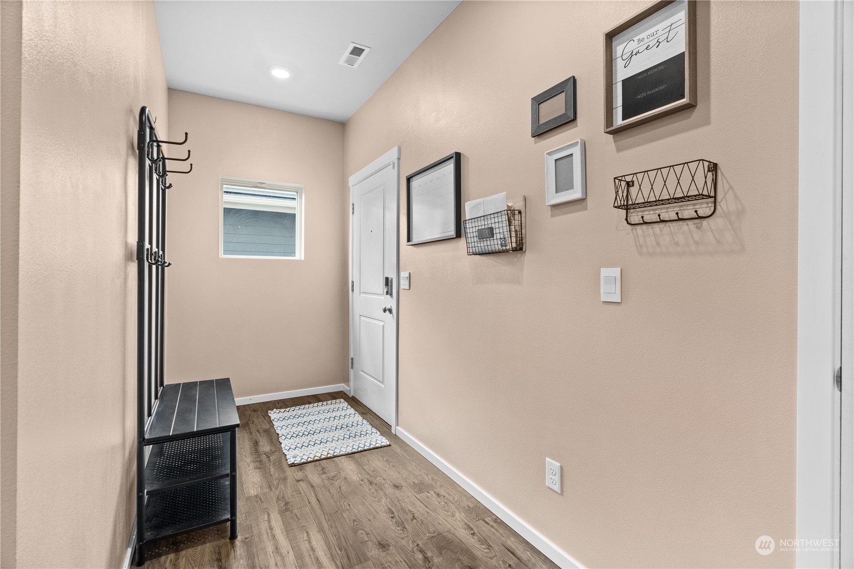 6436 Yorktown Place NE Unit: 25