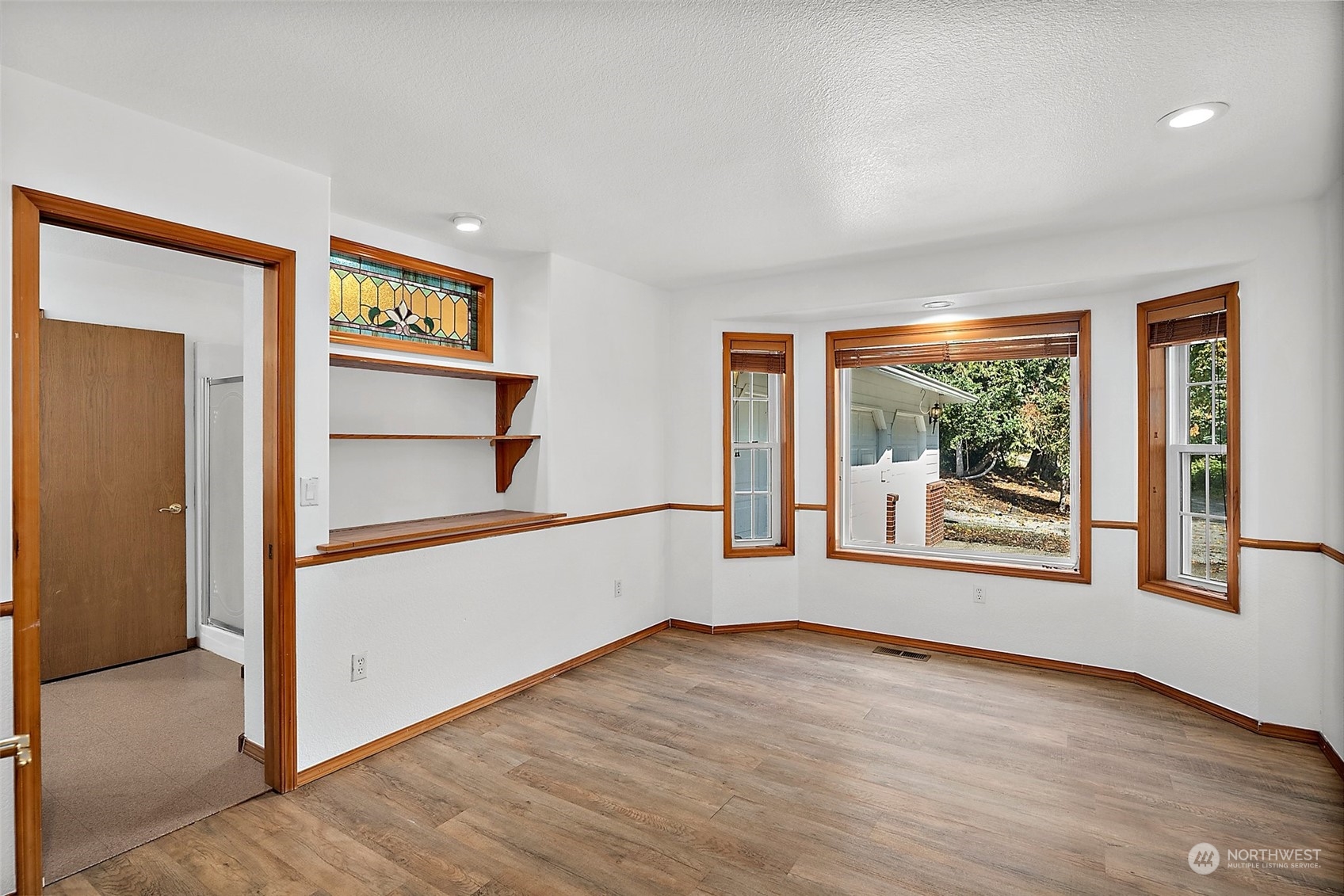 7716 Fairview Road SW