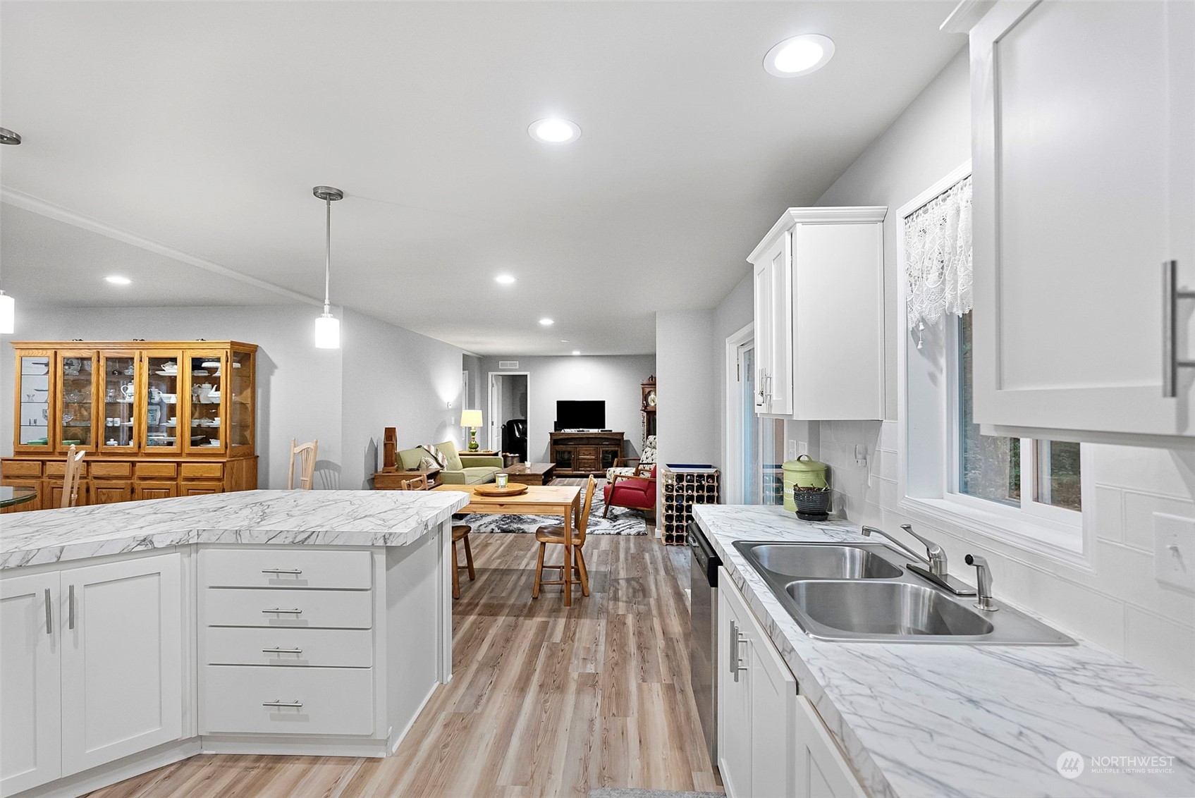 13275 Bandix Road SE