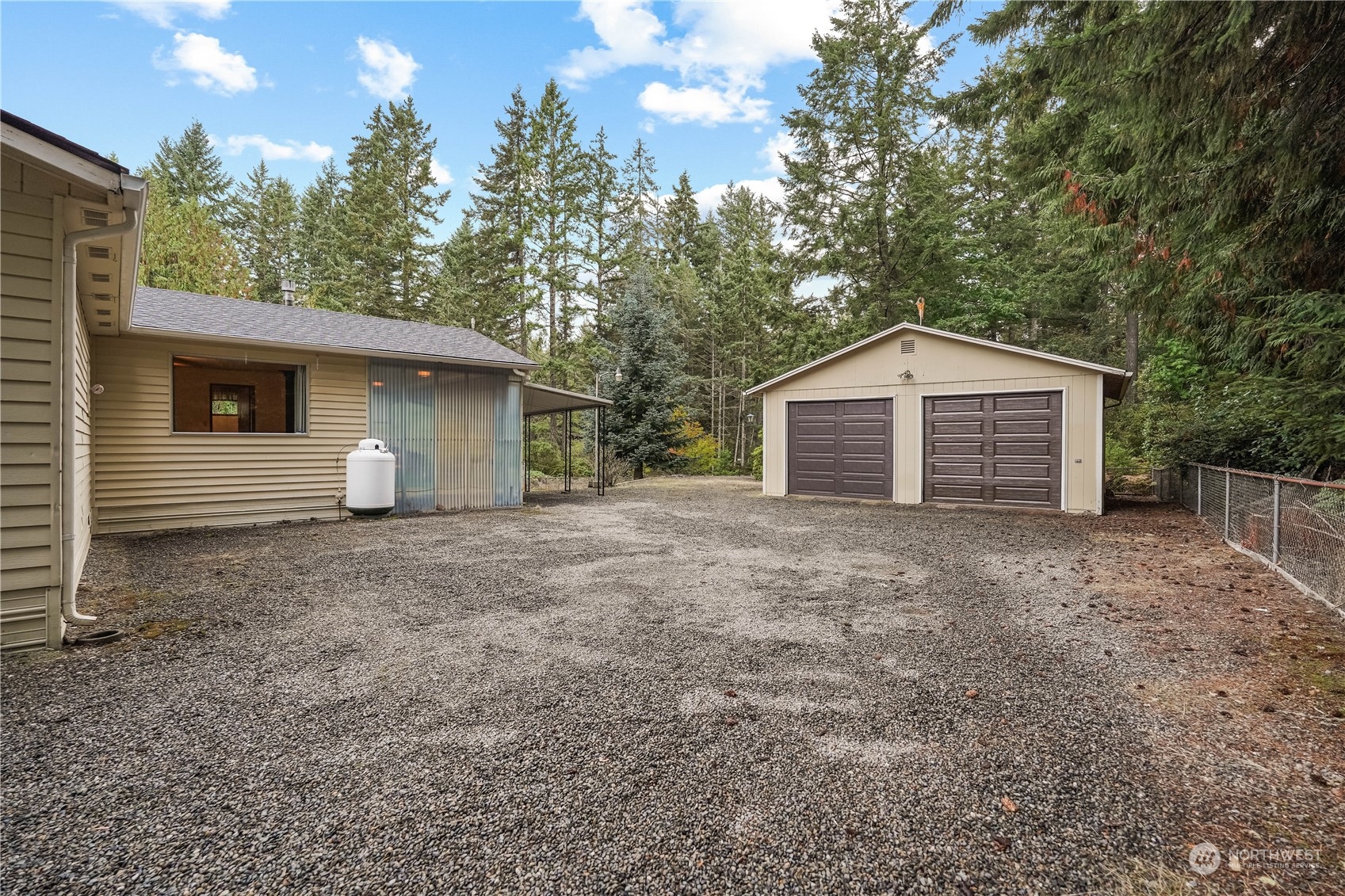 5293 SE Pine Lake Boulevard