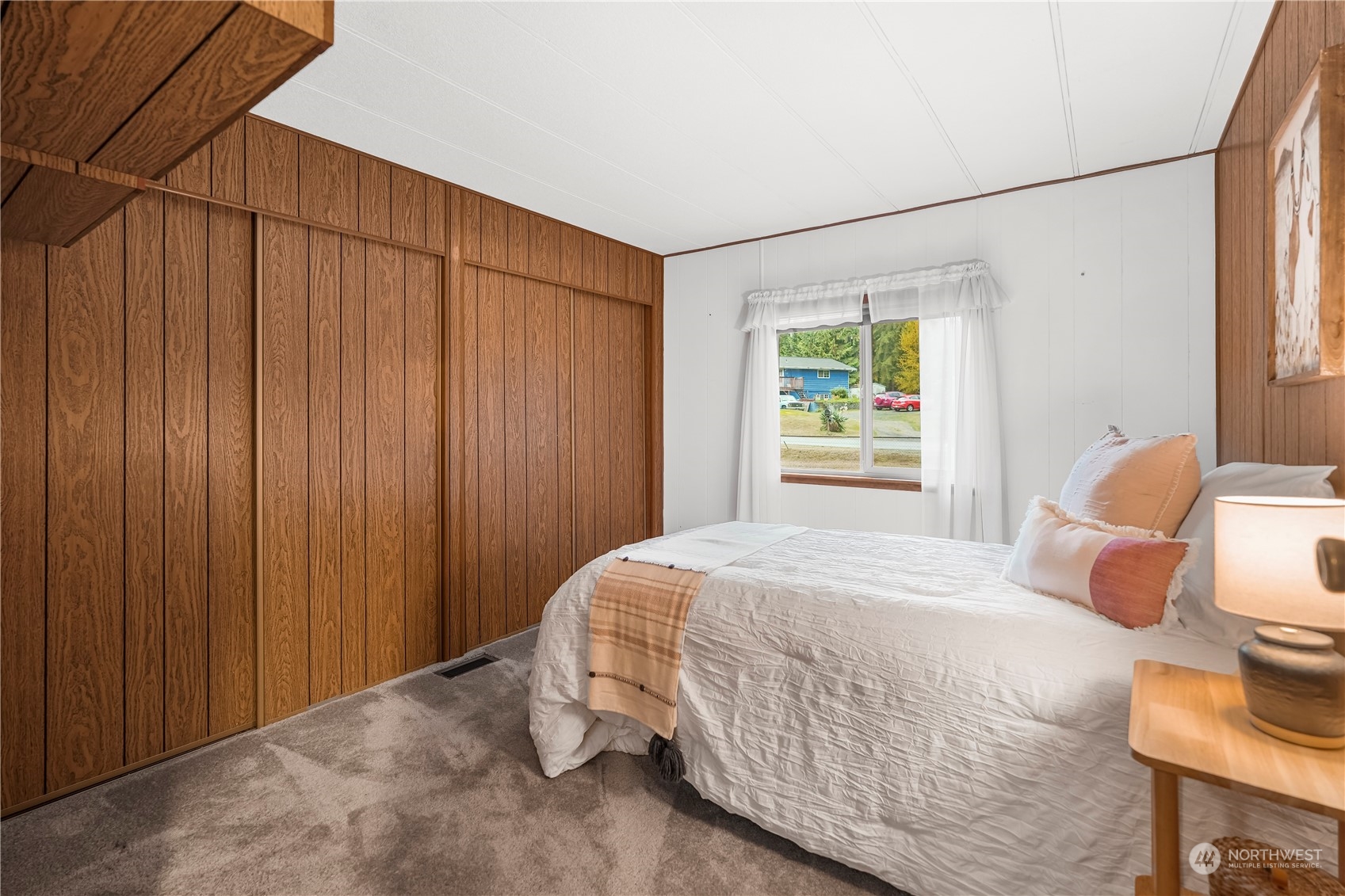 5293 SE Pine Lake Boulevard