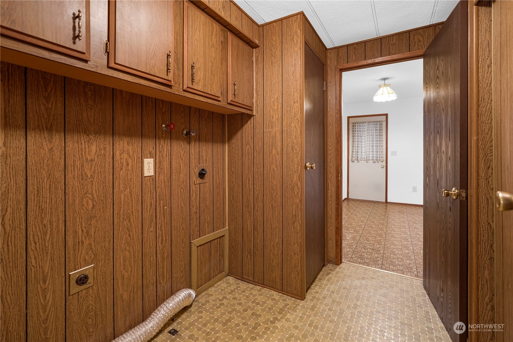 5293 SE Pine Lake Boulevard