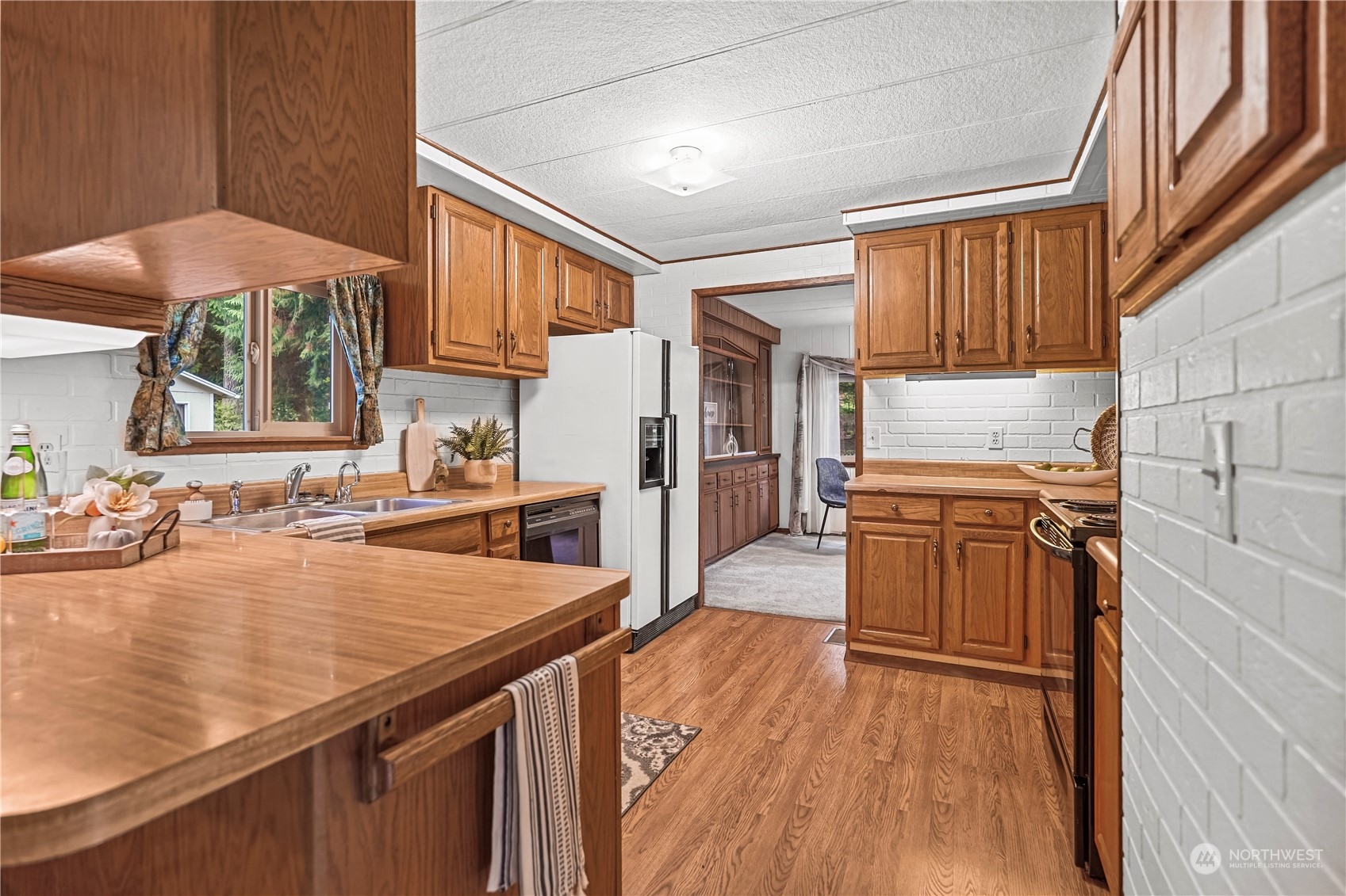 5293 SE Pine Lake Boulevard