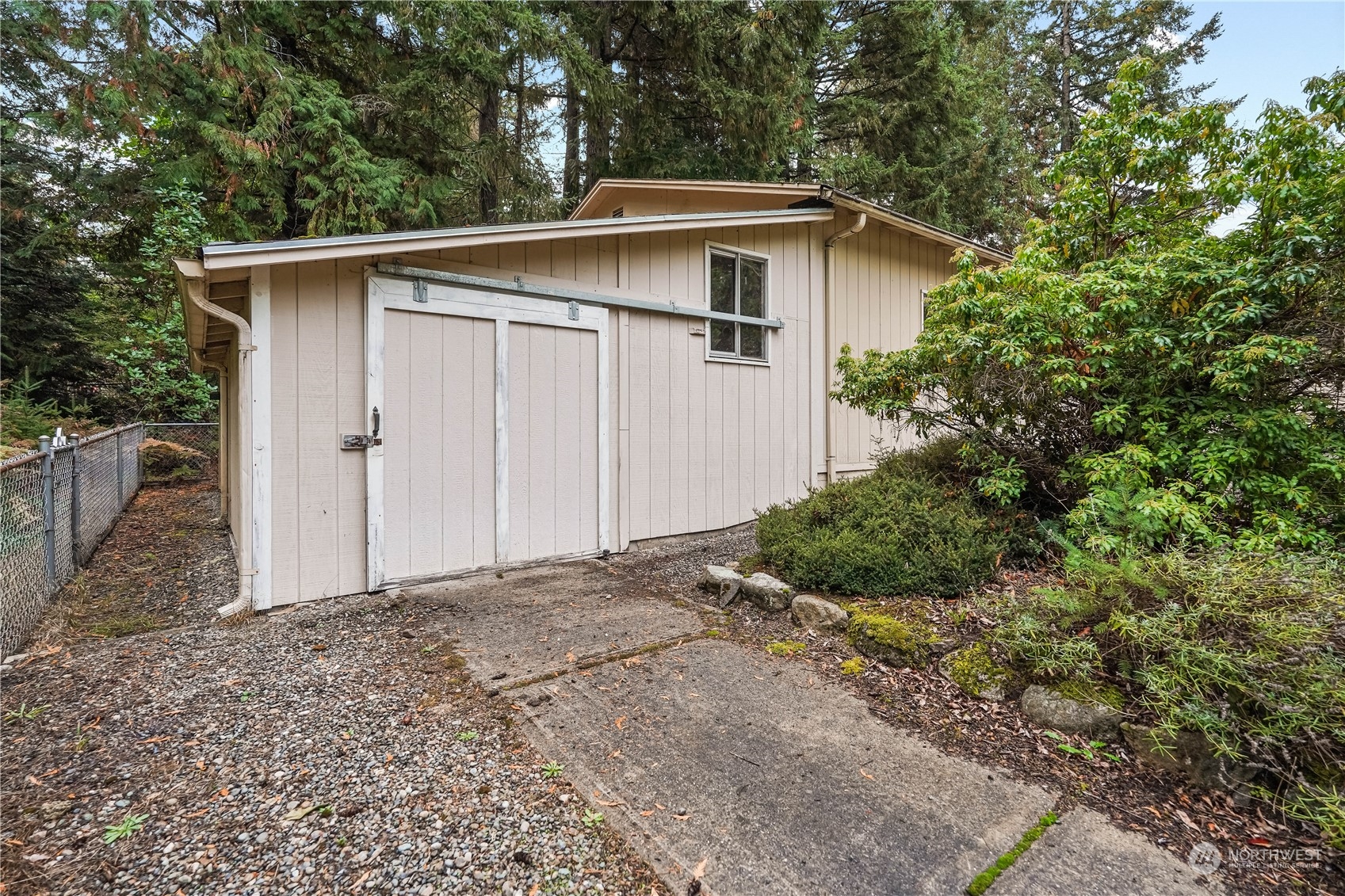 5293 SE Pine Lake Boulevard