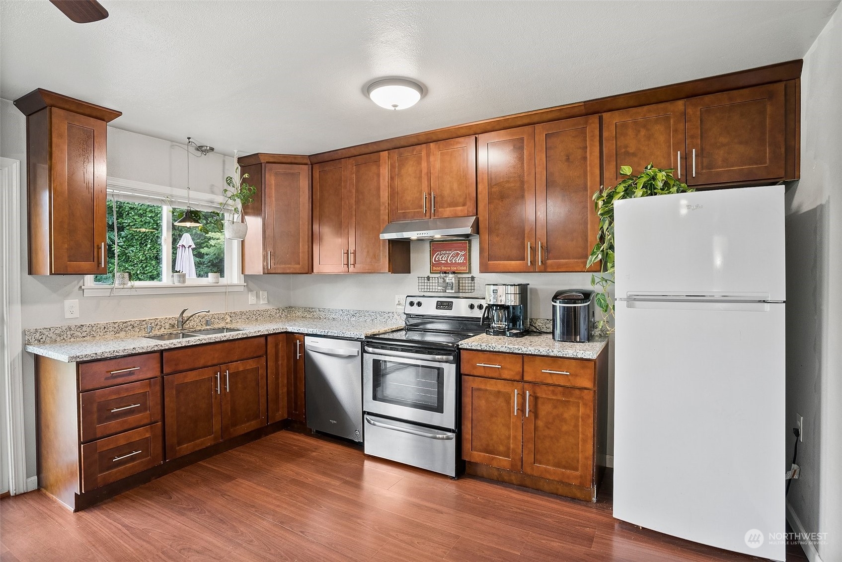 10405 Croft Street S