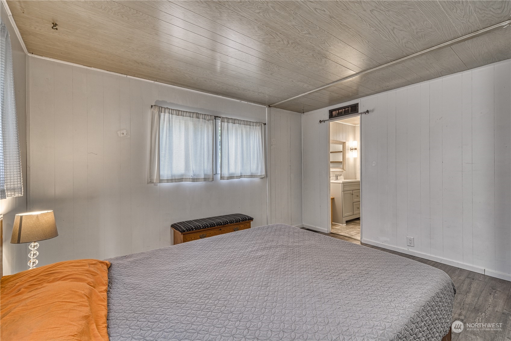 4024 NW Country Lane Unit: 54
