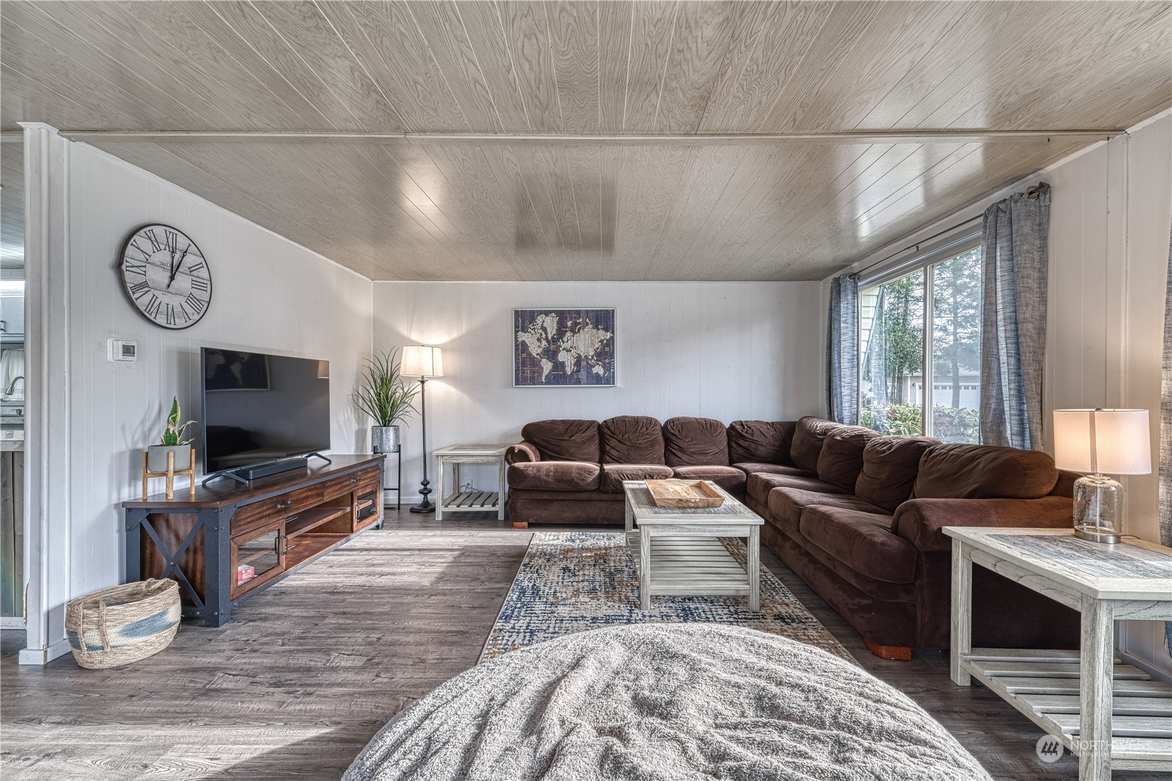 4024 NW Country Lane Unit: 54
