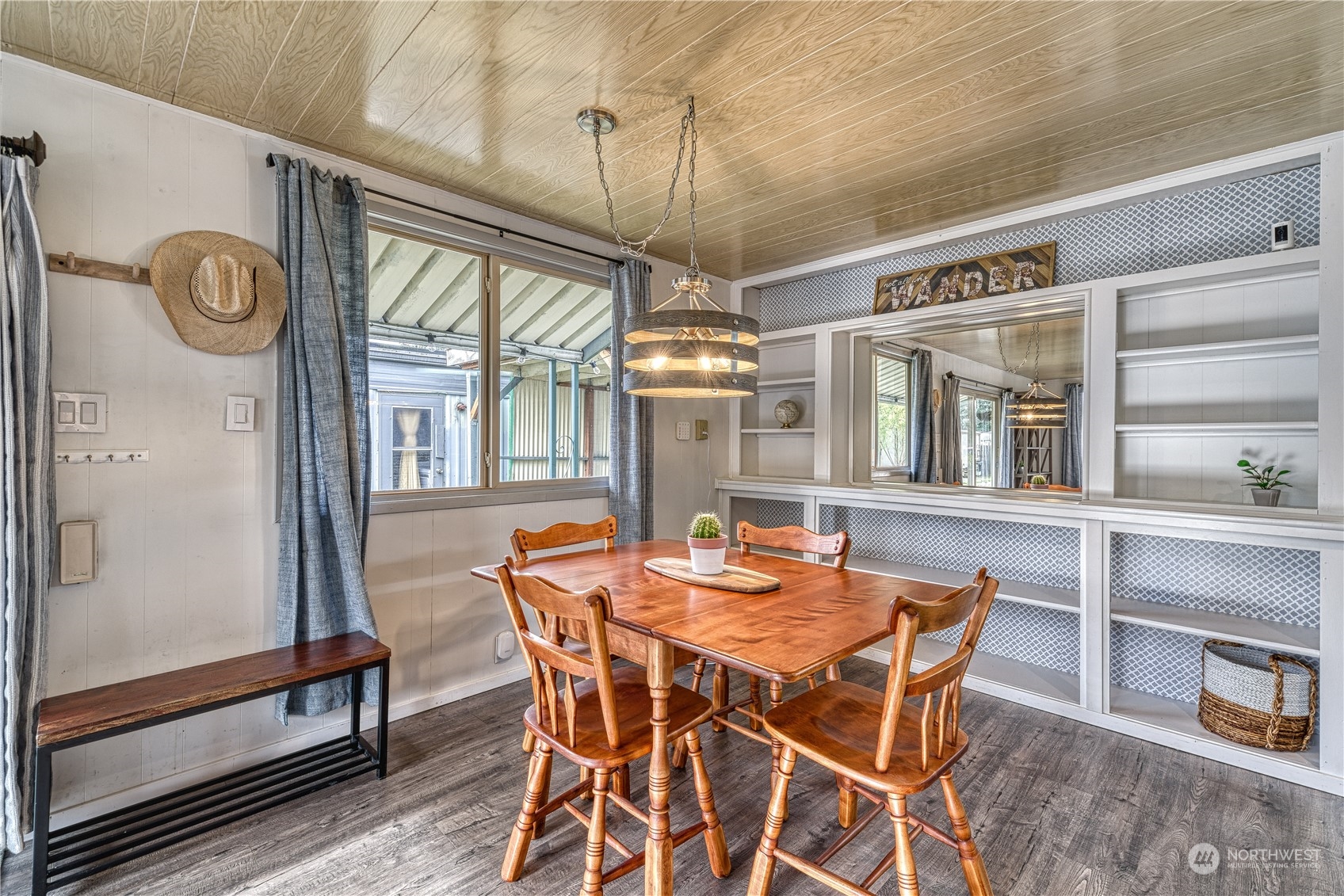4024 NW Country Lane Unit: 54