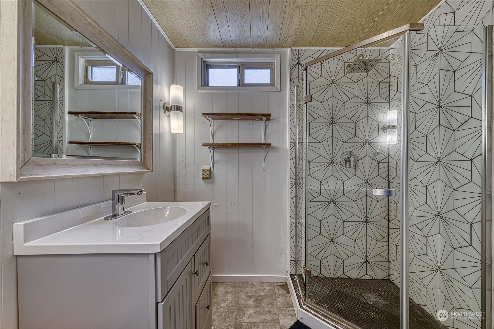 4024 NW Country Lane Unit: 54