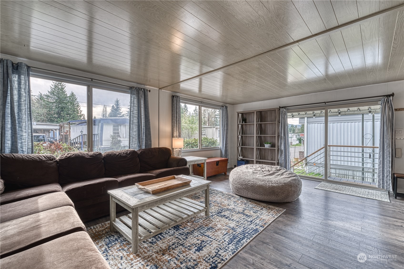 4024 NW Country Lane Unit: 54