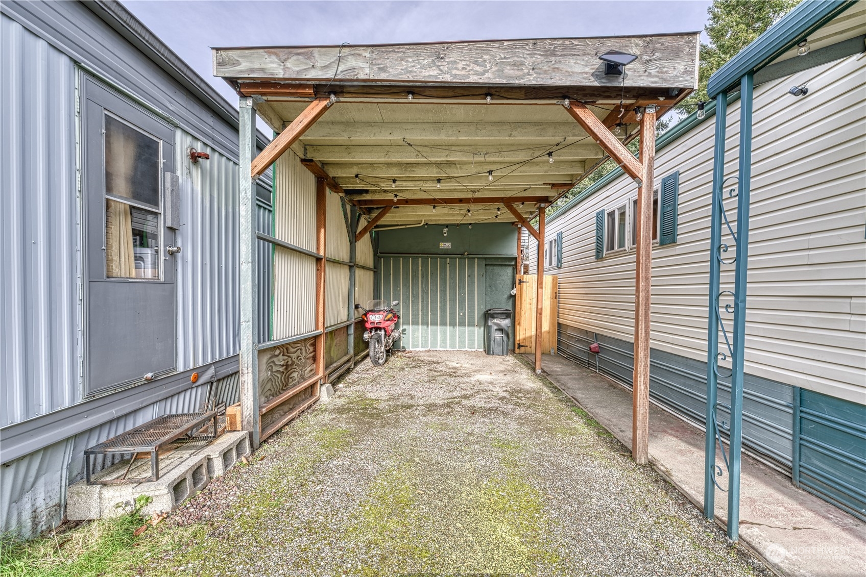 4024 NW Country Lane Unit: 54