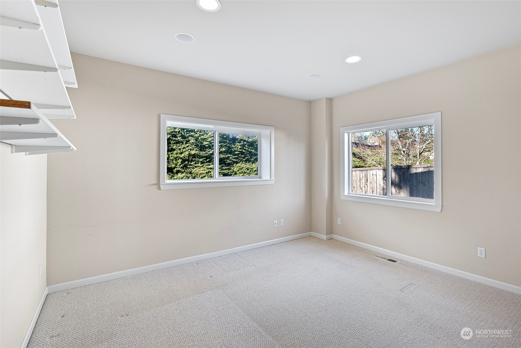 7861 Amethyst Loop NW