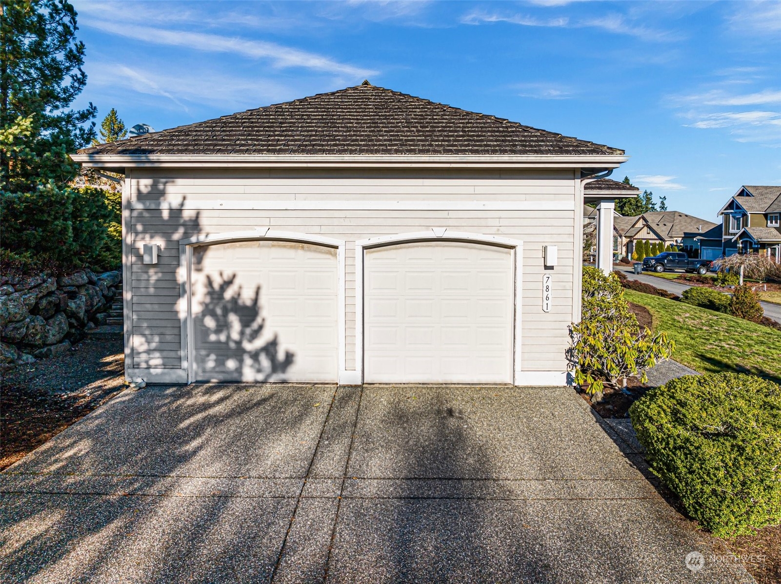 7861 Amethyst Loop NW