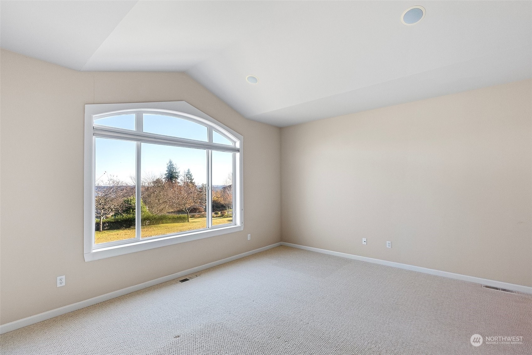 7861 Amethyst Loop NW