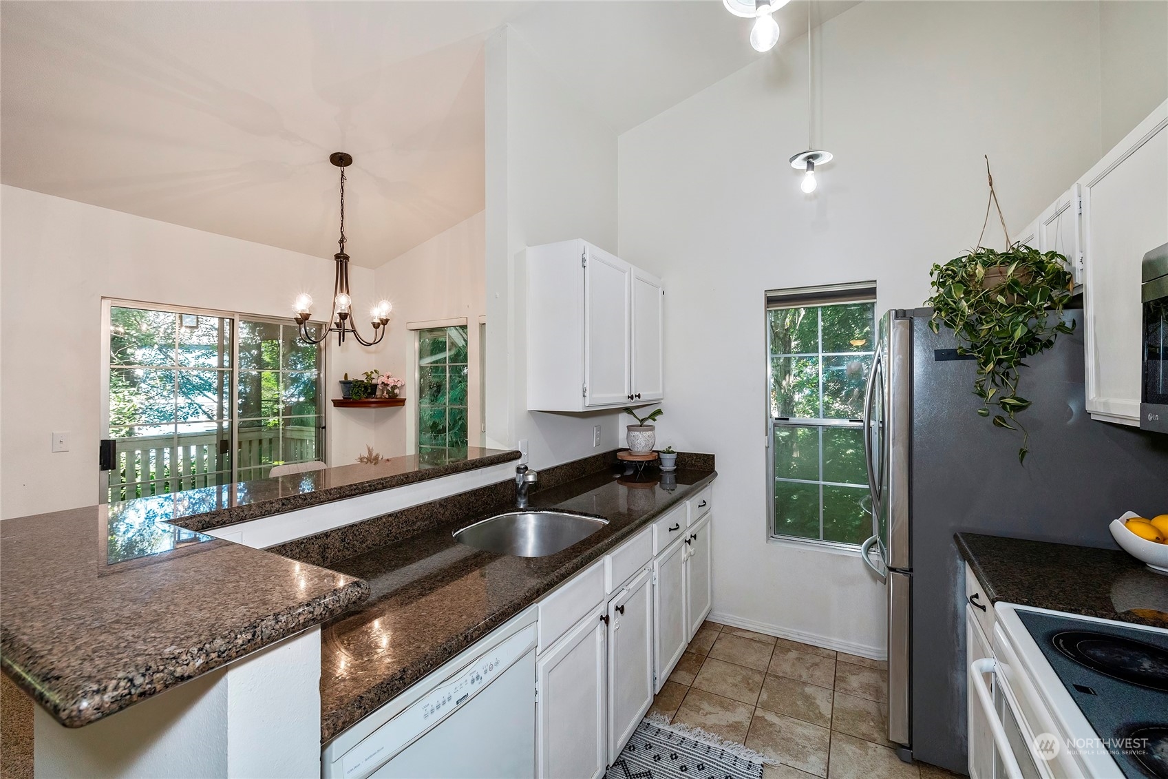 7601 Concord Lane NE Unit: E 204
