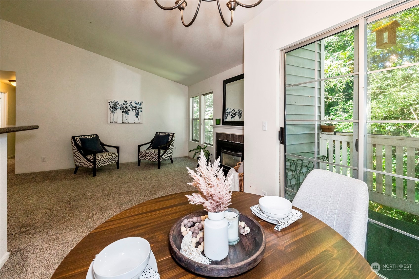 7601 Concord Lane NE Unit: E 204