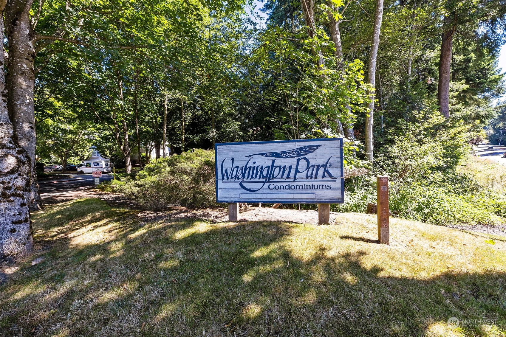7601 Concord Lane NE Unit: E 204
