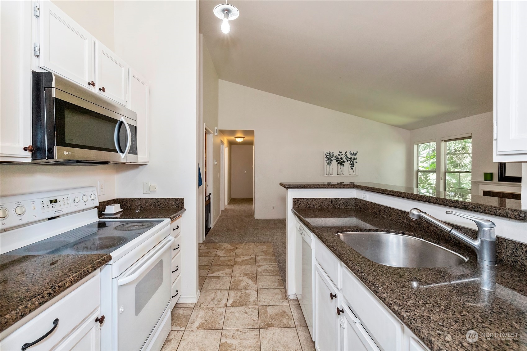 7601 Concord Lane NE Unit: E 204