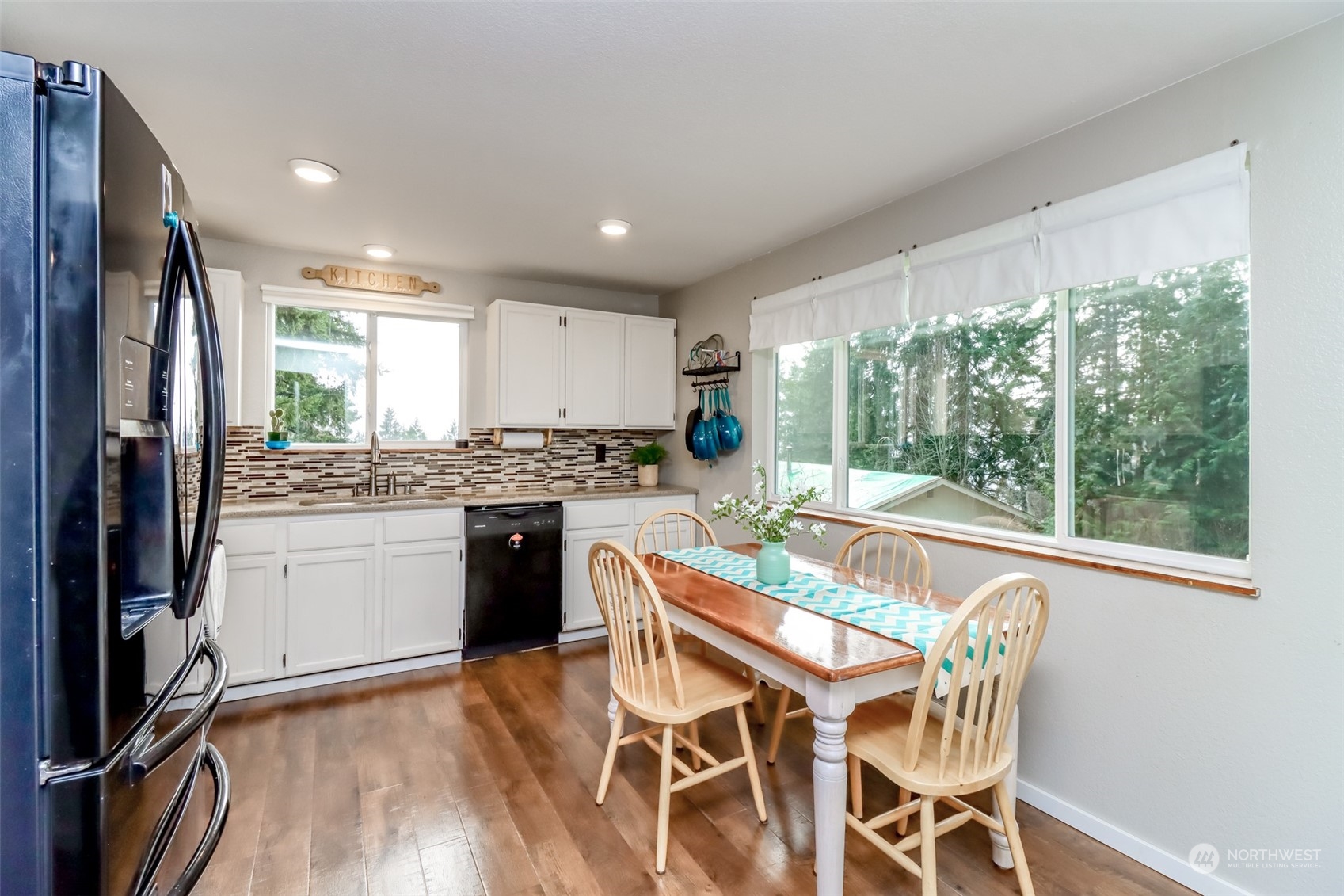 111 NE Rainier Place S