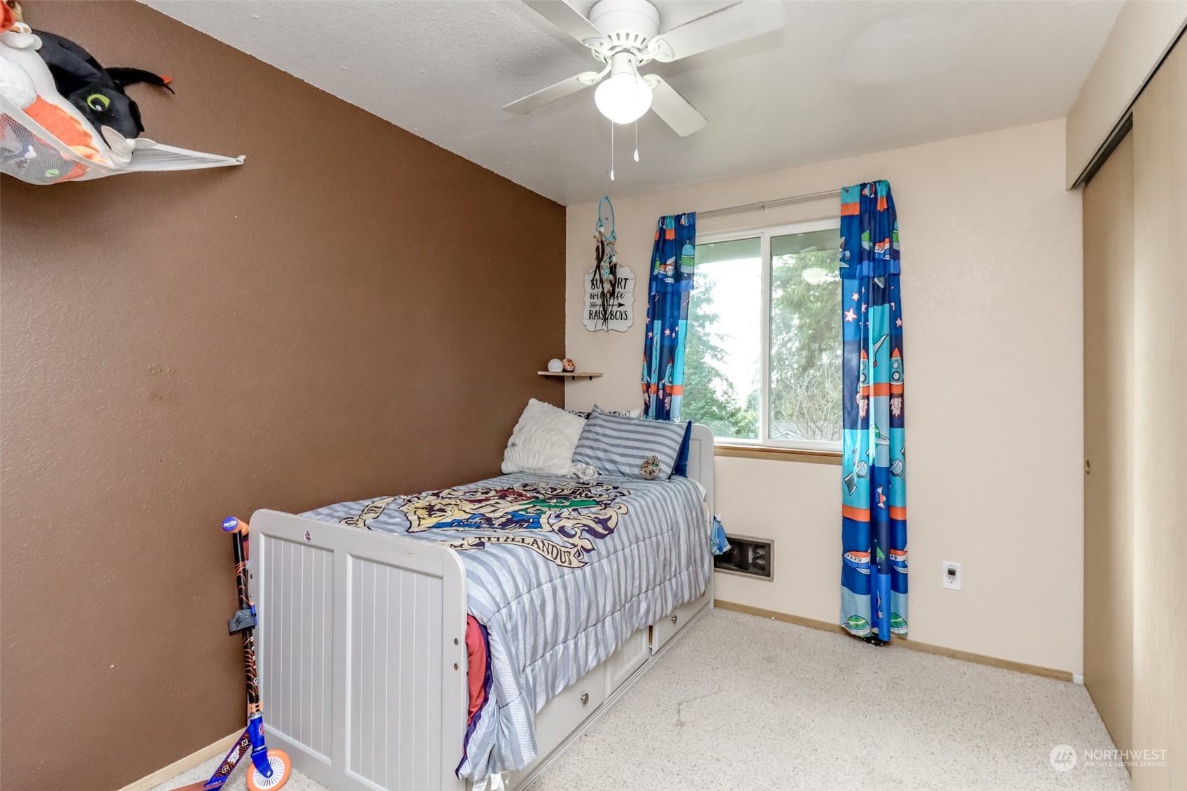 111 NE Rainier Place S