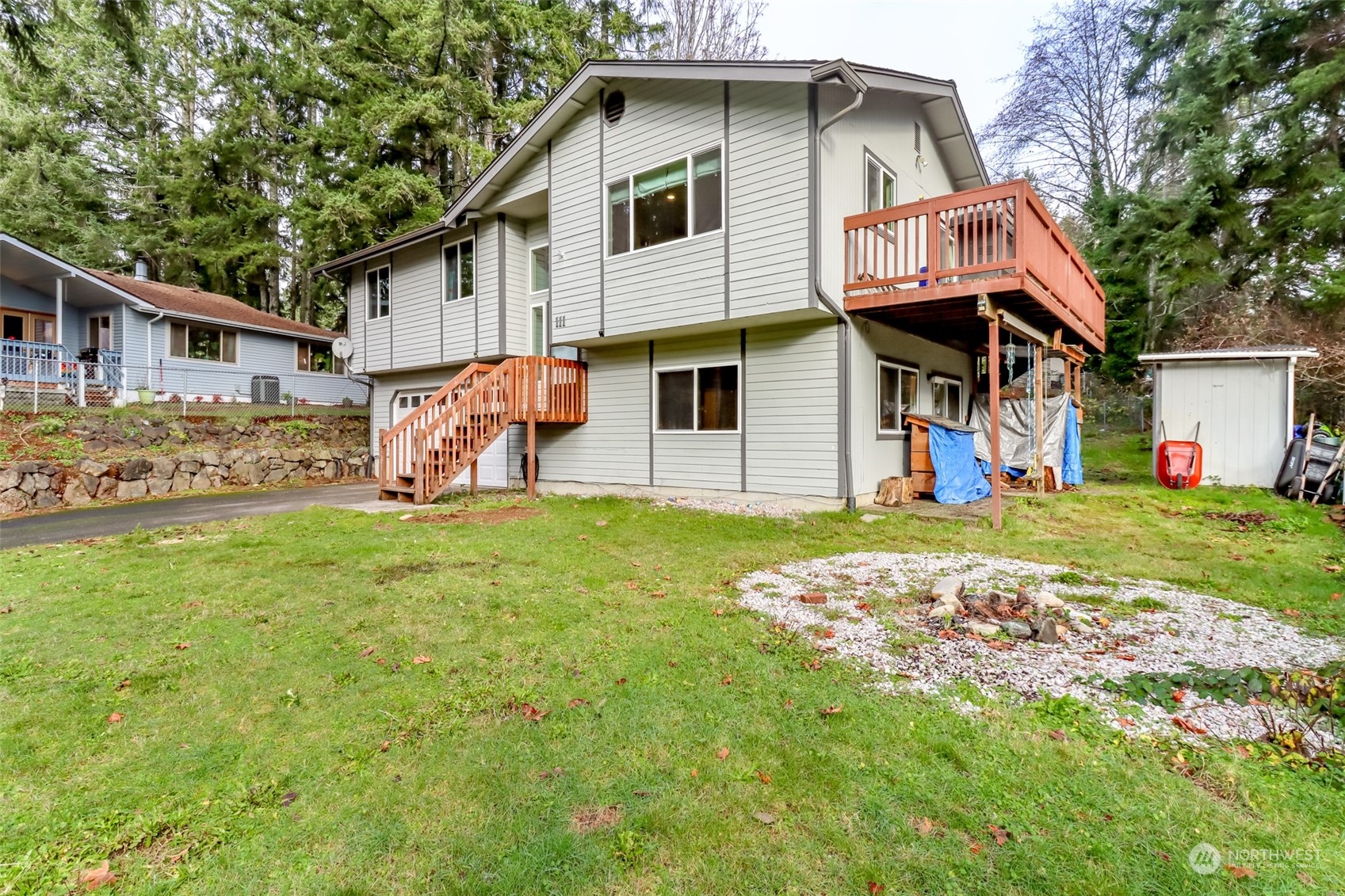 111 NE Rainier Place S