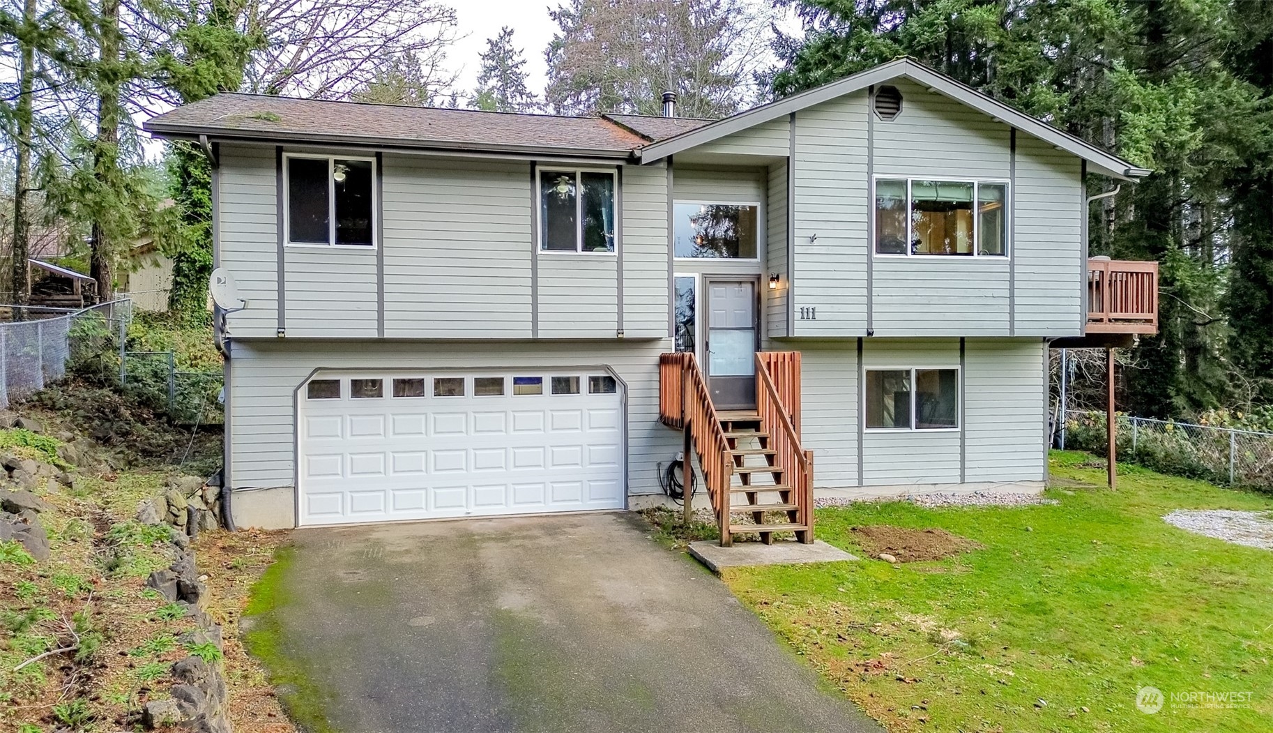 111 NE Rainier Place S