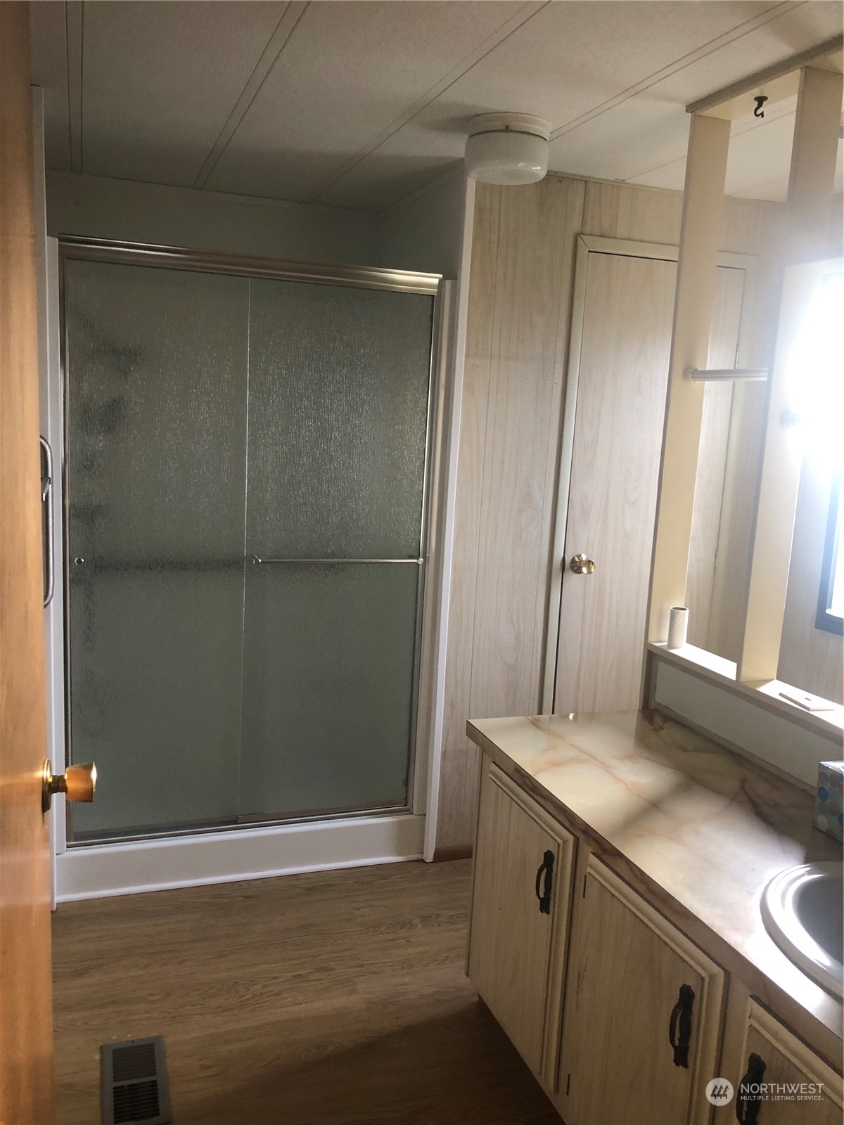 2410 Leisure Lane