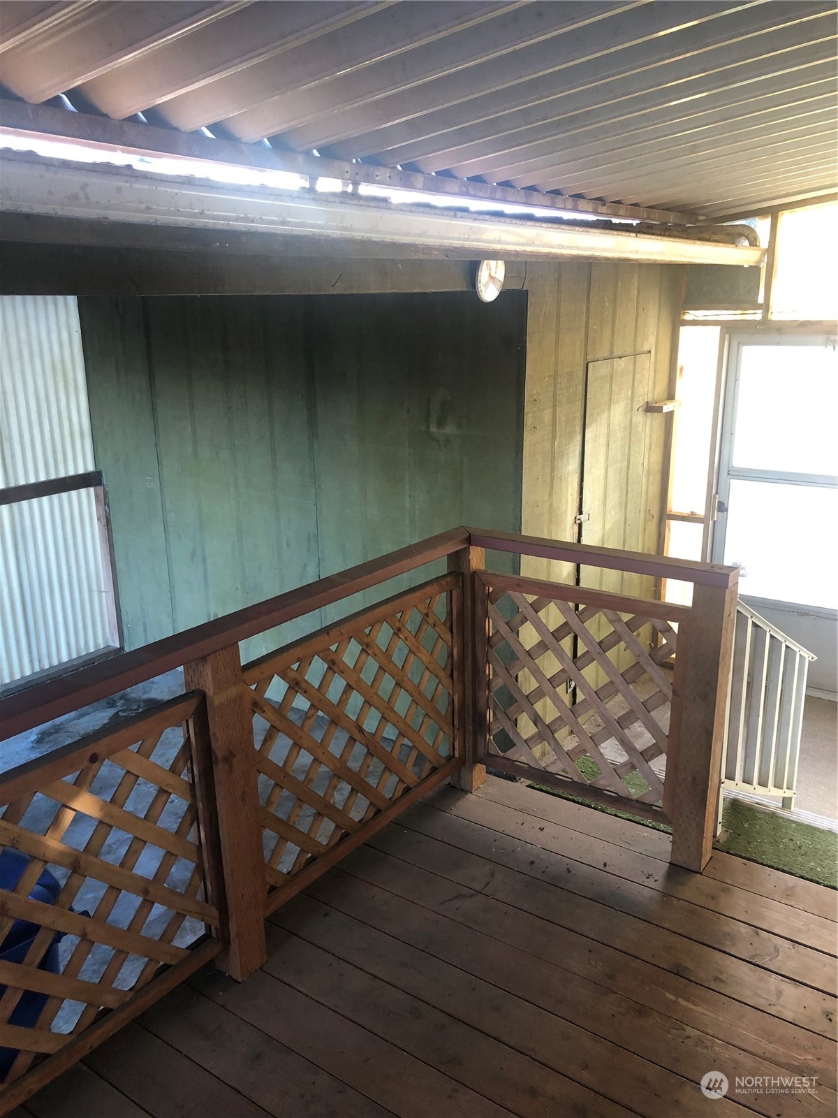 2410 Leisure Lane