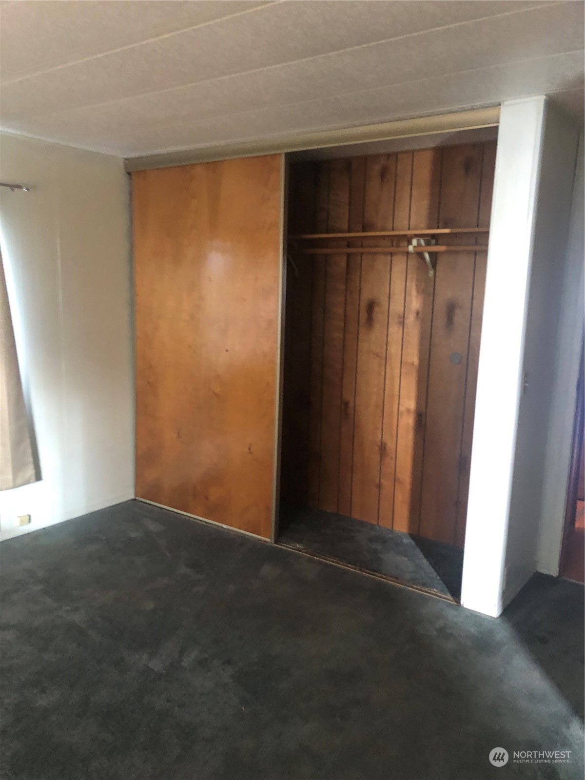 2410 Leisure Lane