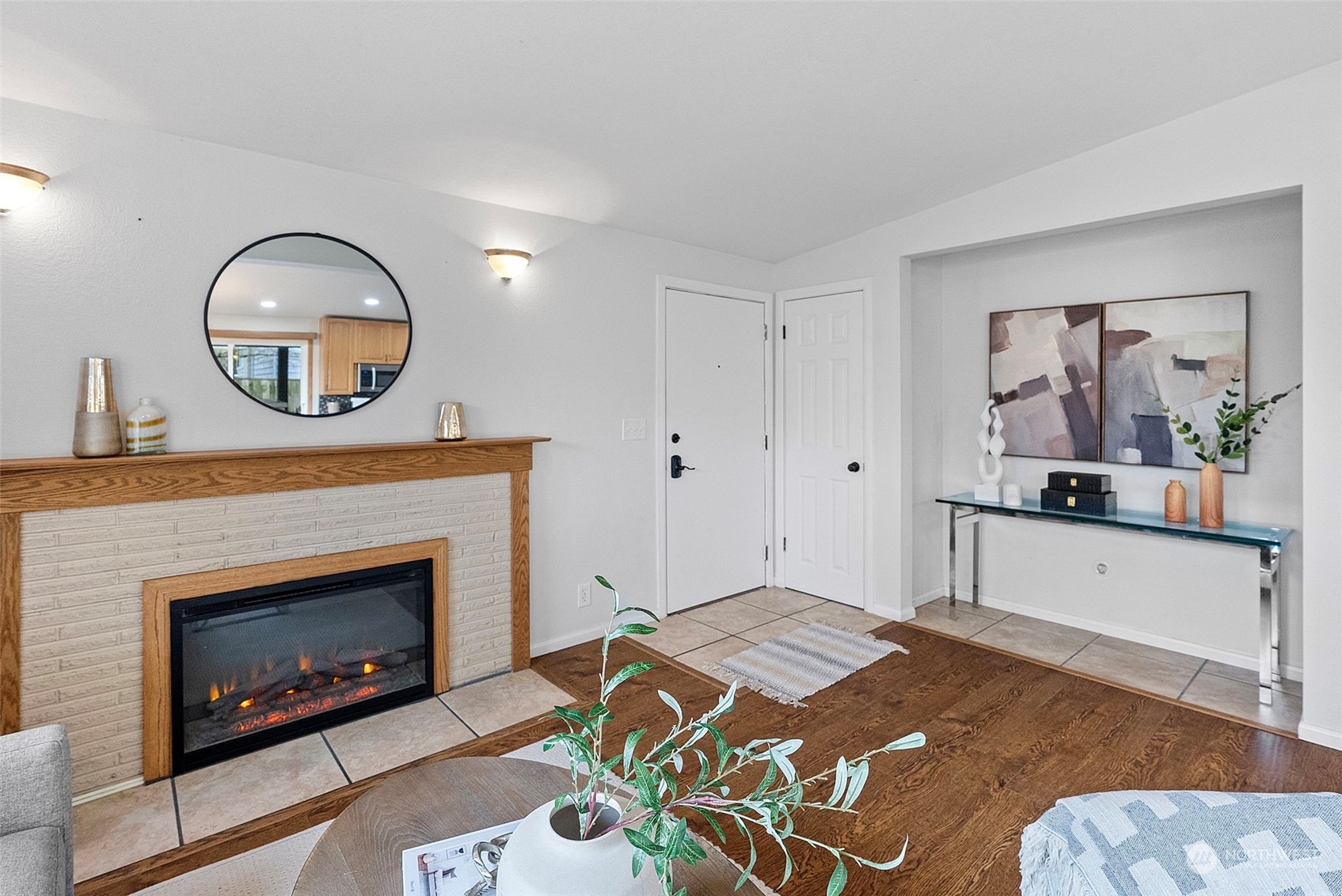 1224 S 229th Street