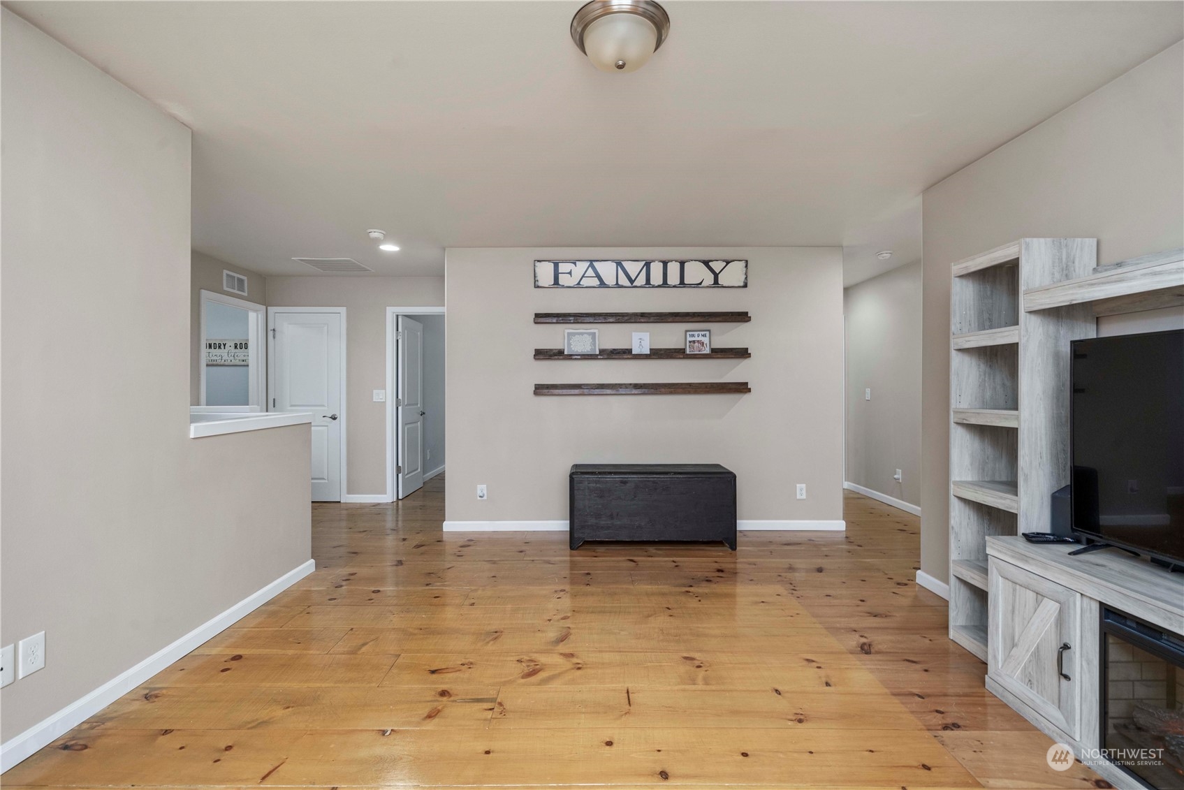 14104 67th Ave E