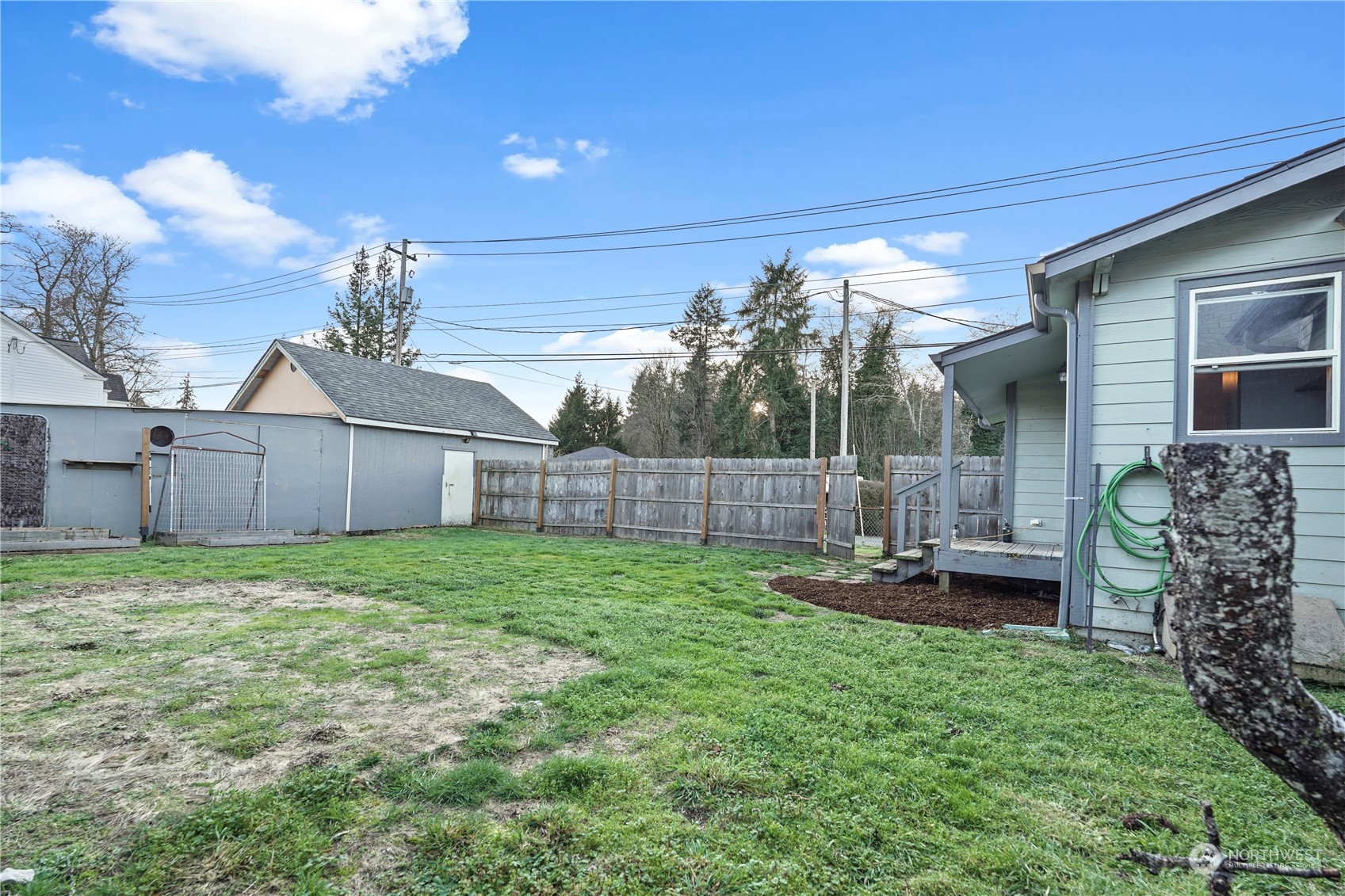 403 Ellinor Avenue
