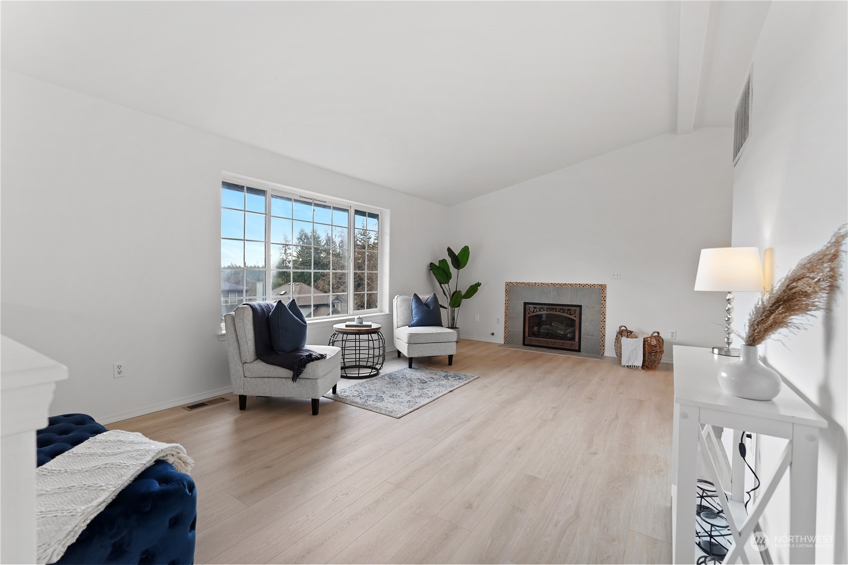 6229 SE Grandridge Dr