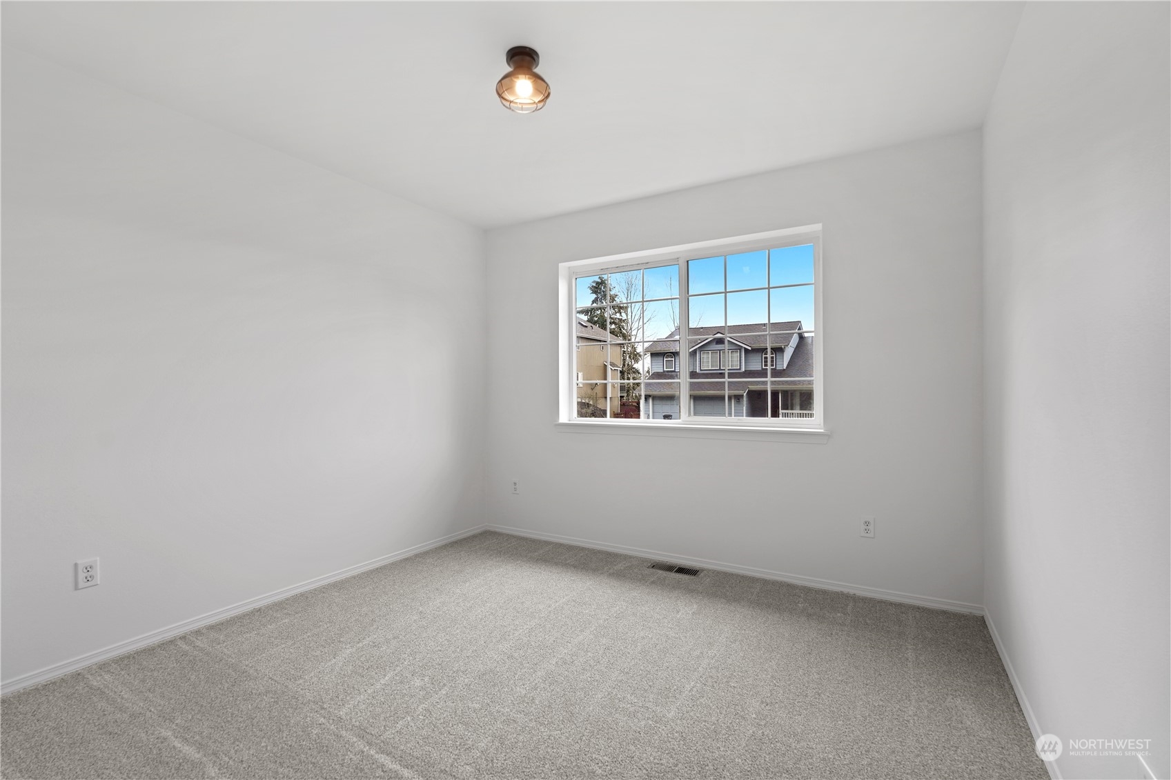 6229 SE Grandridge Dr