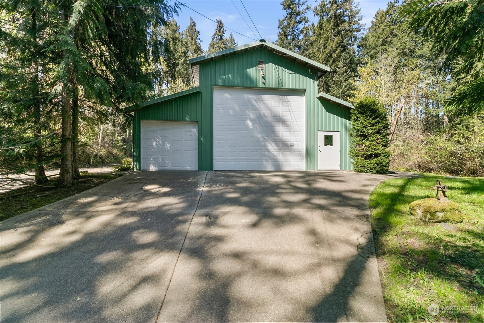 11512 Clear Lake North Road E