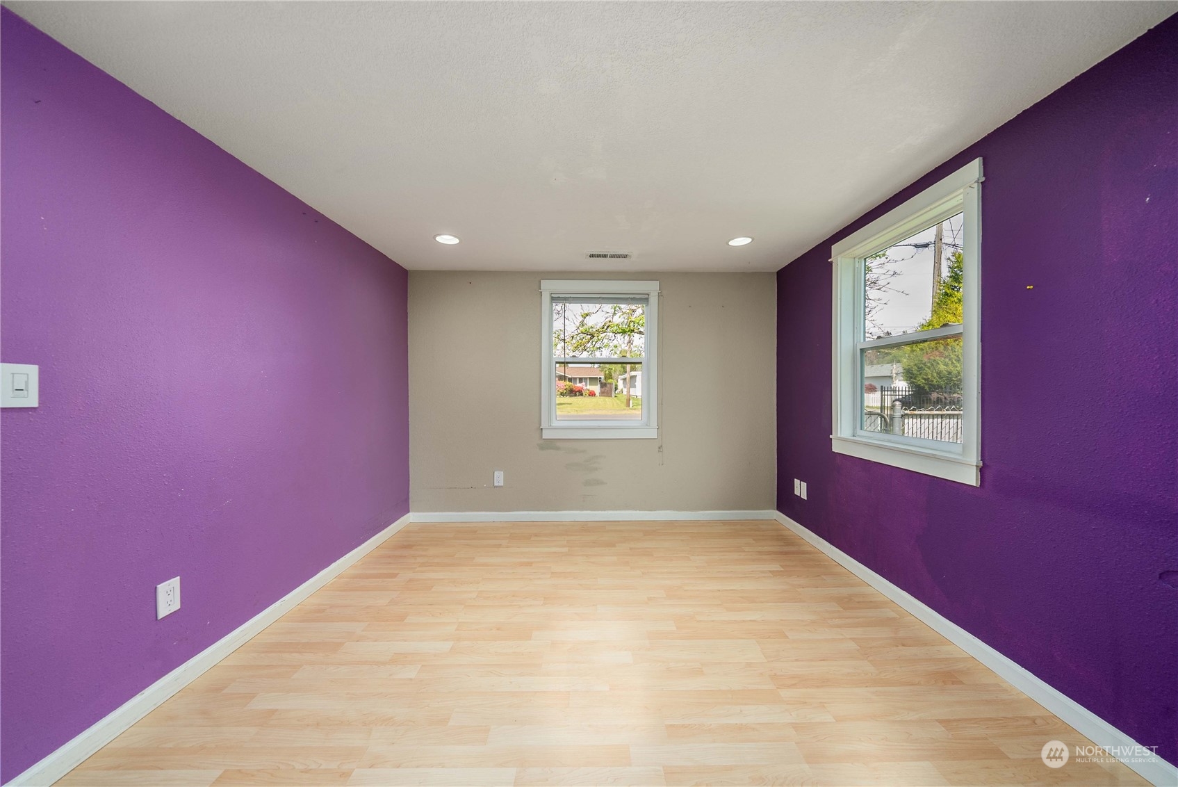 1782 S 40th