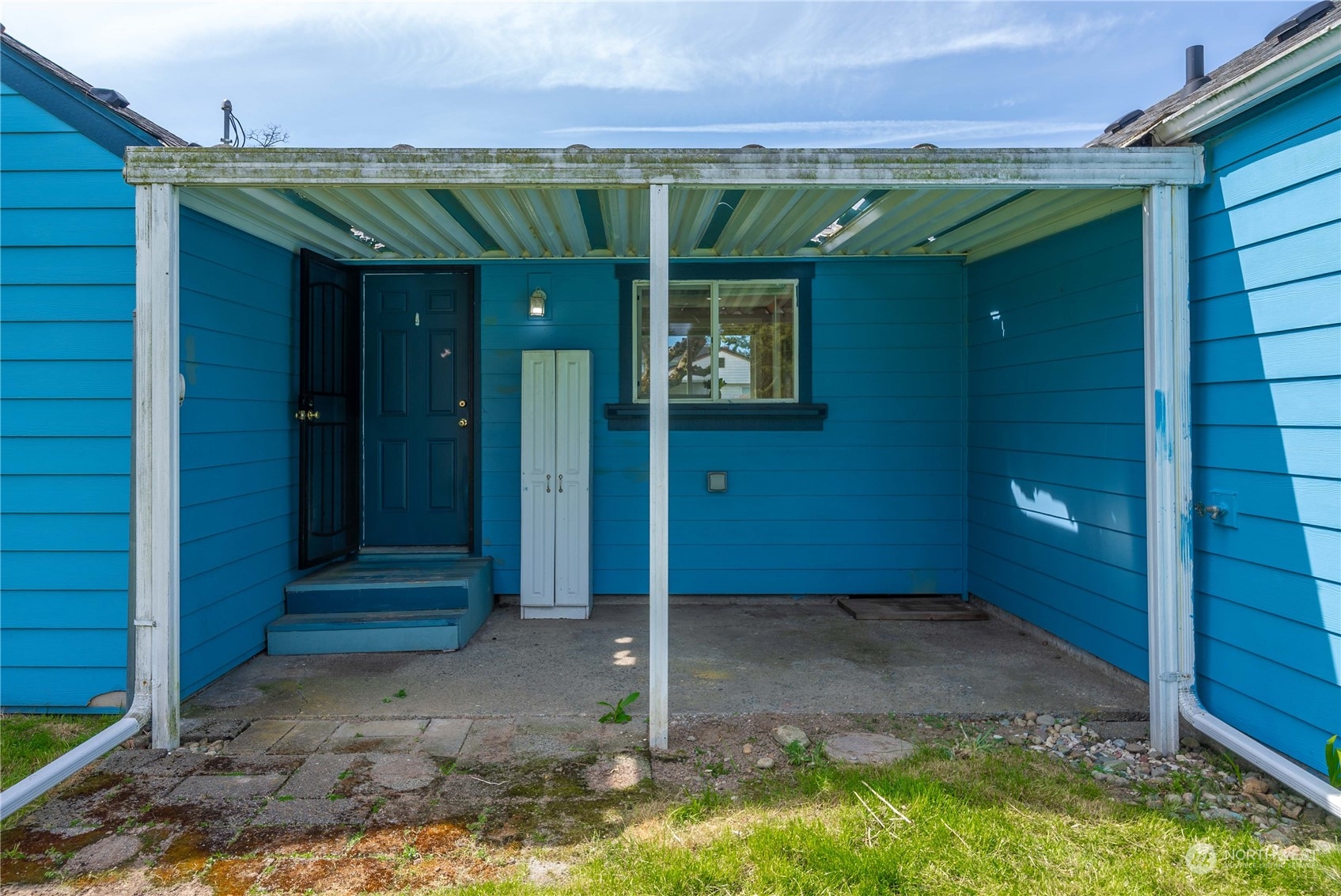 1782 S 40th