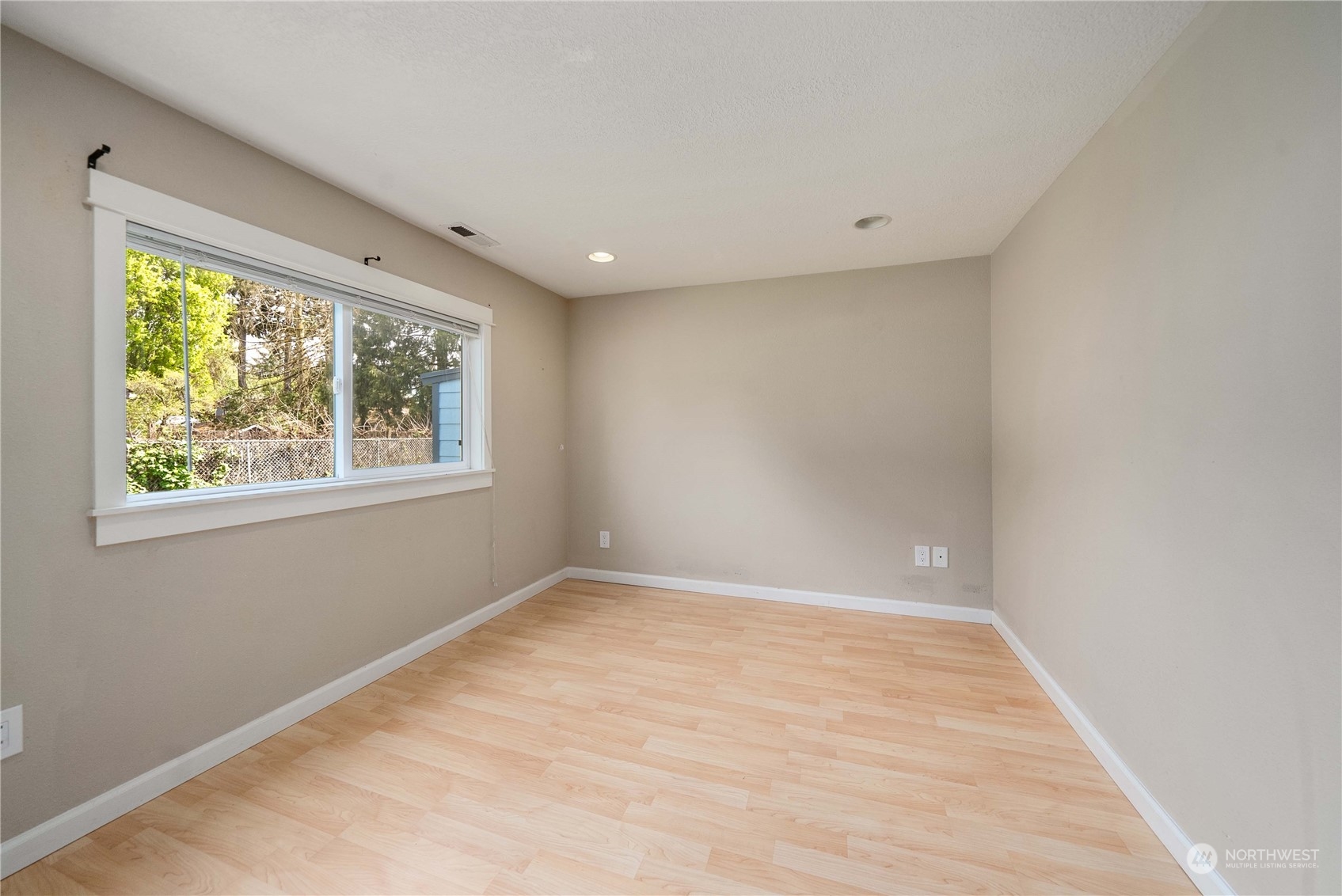 1782 S 40th