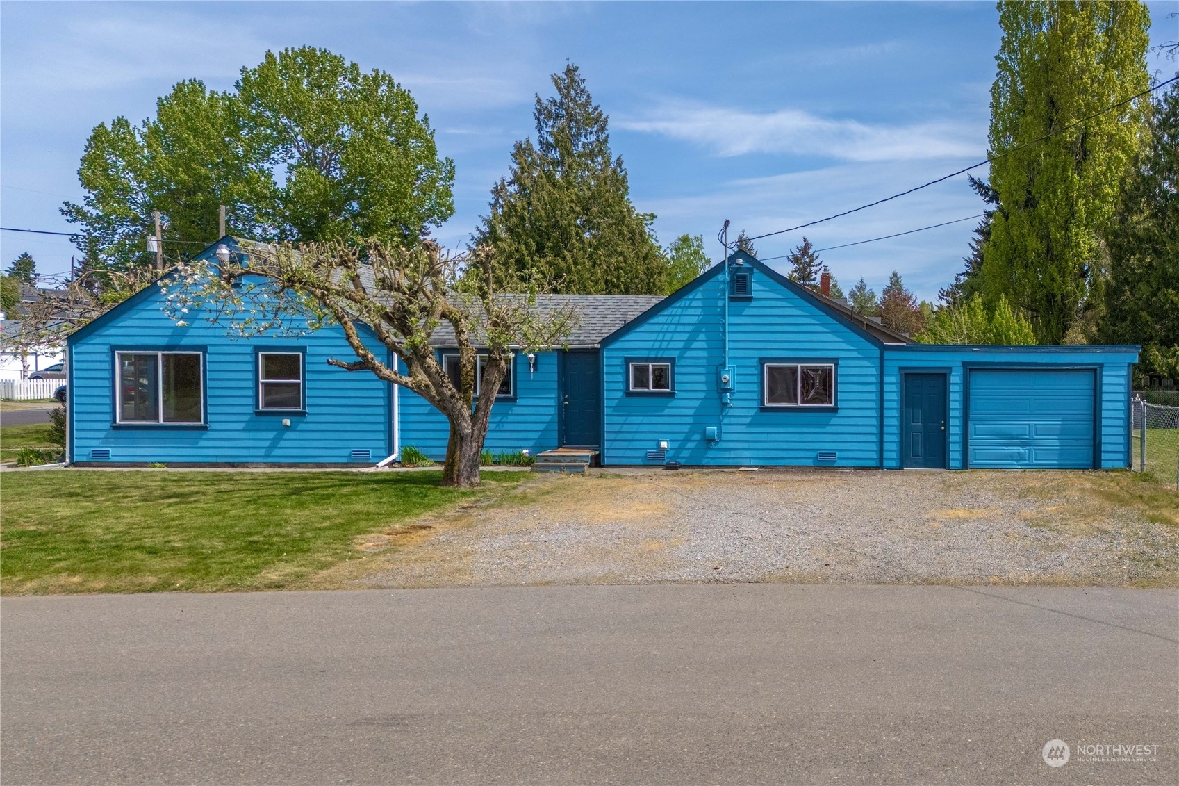 1782 S 40th