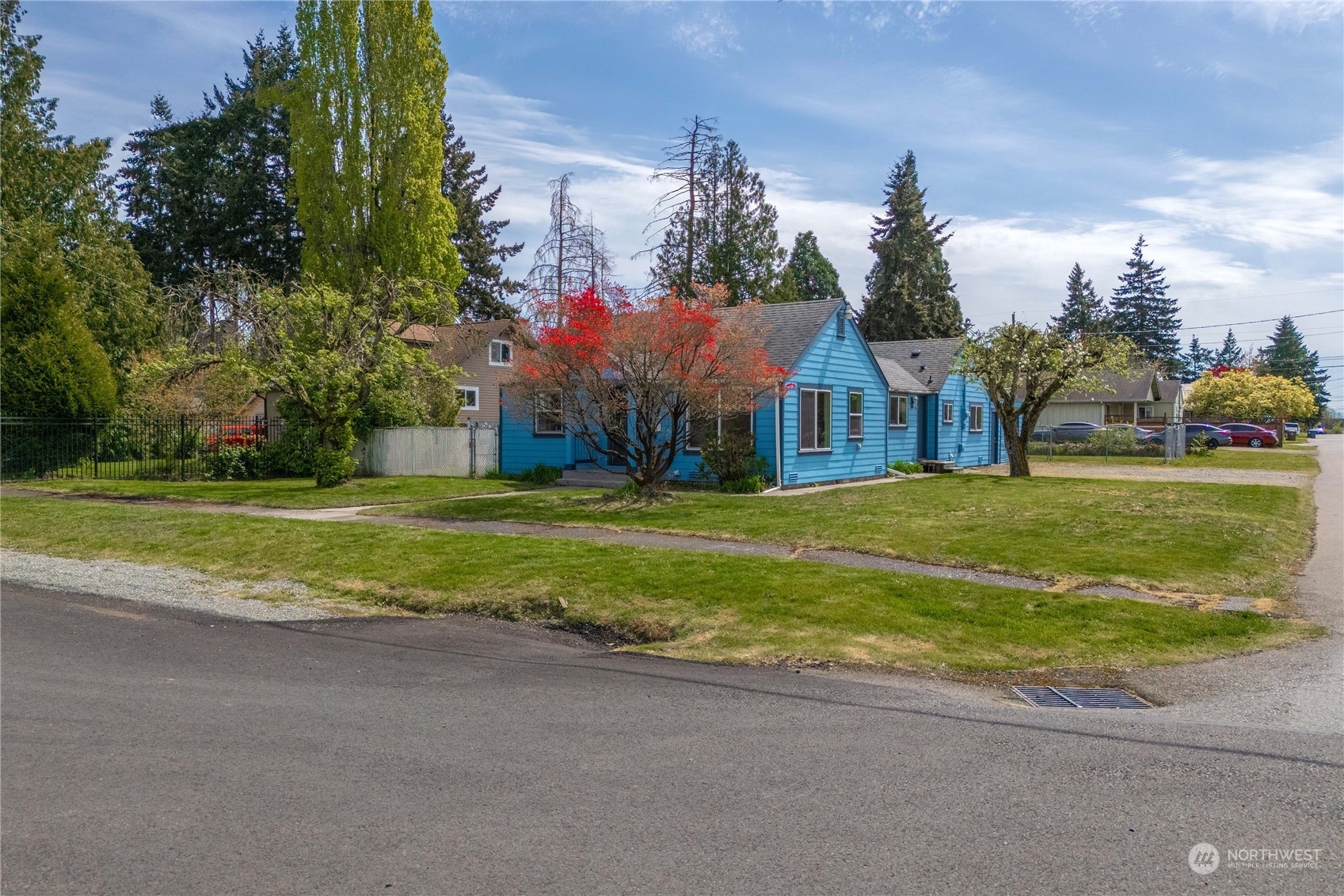 1782 S 40th