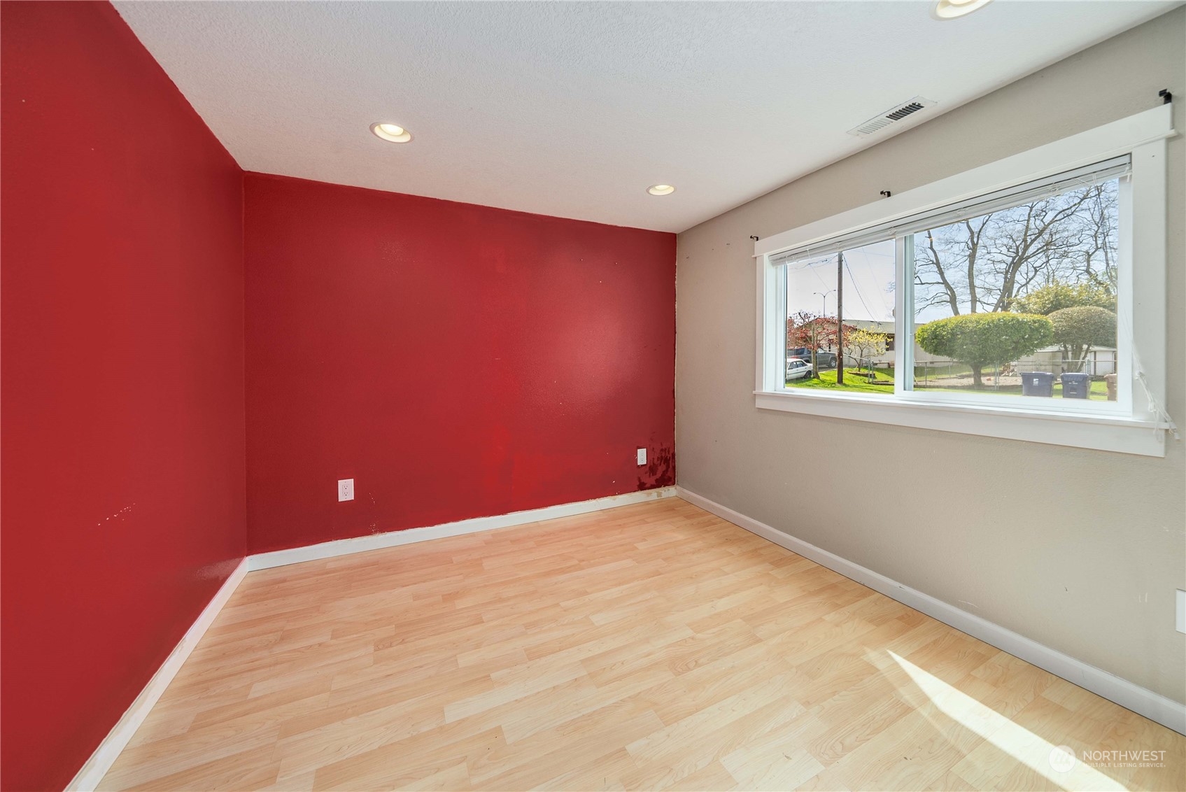 1782 S 40th