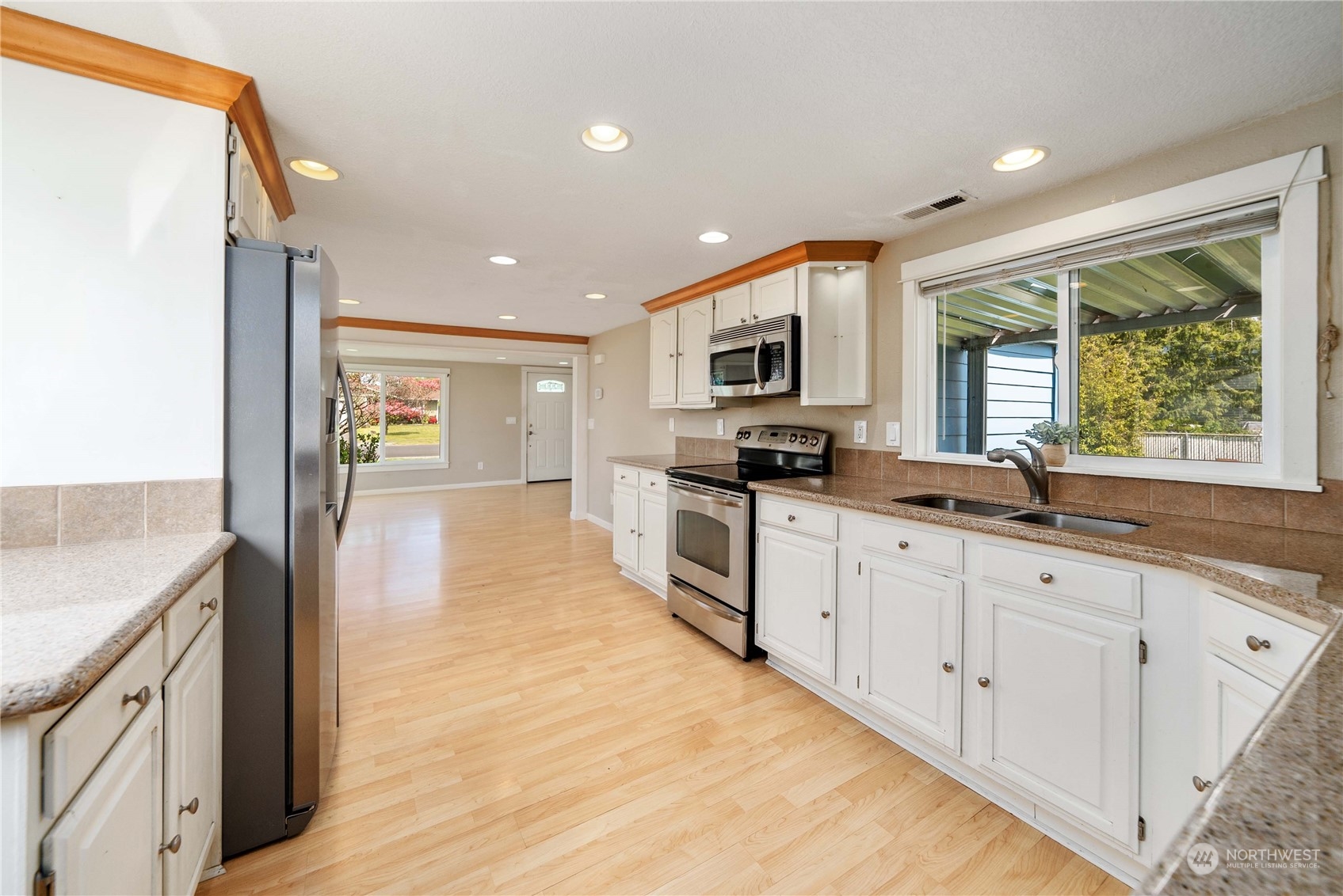 1782 S 40th