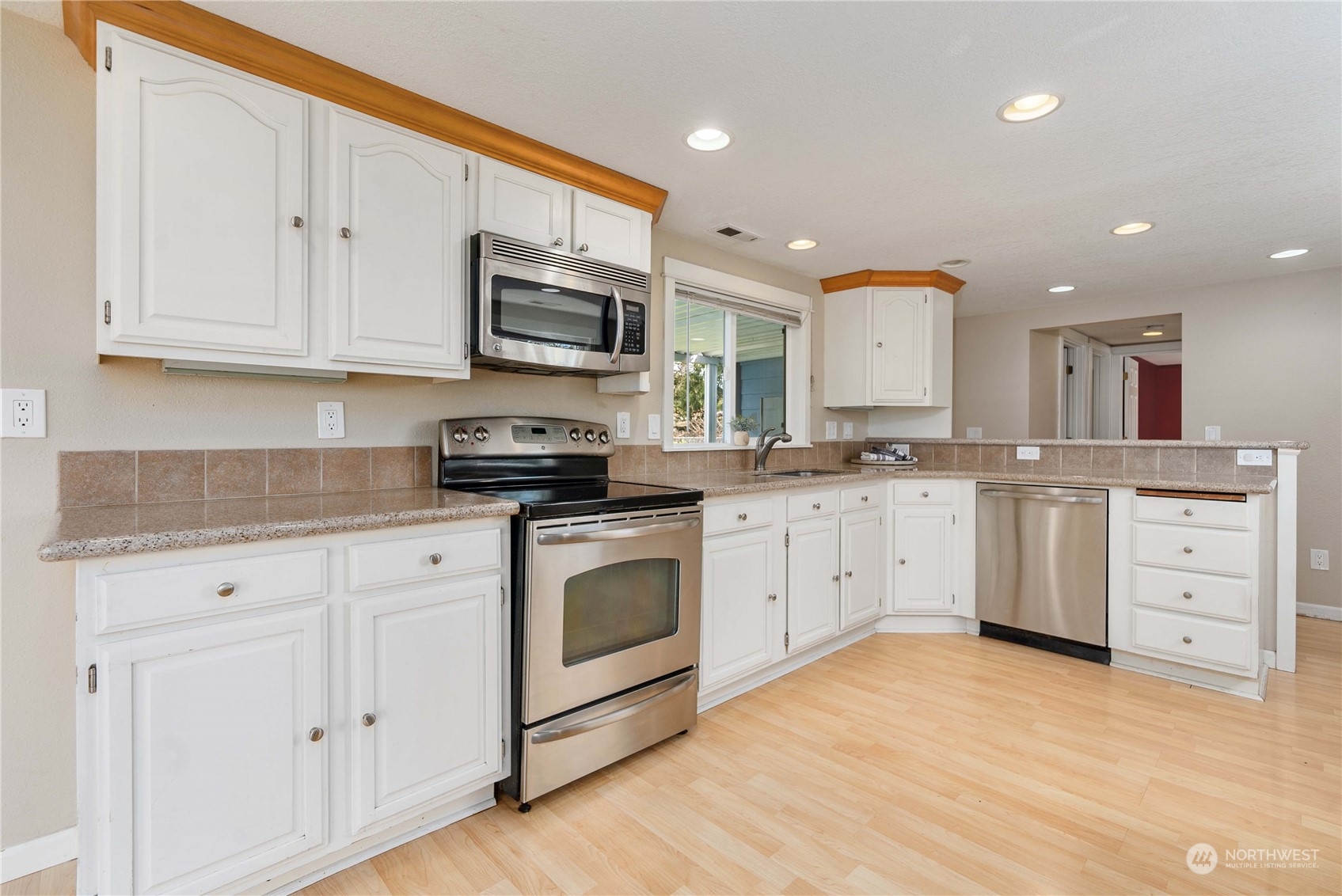 1782 S 40th