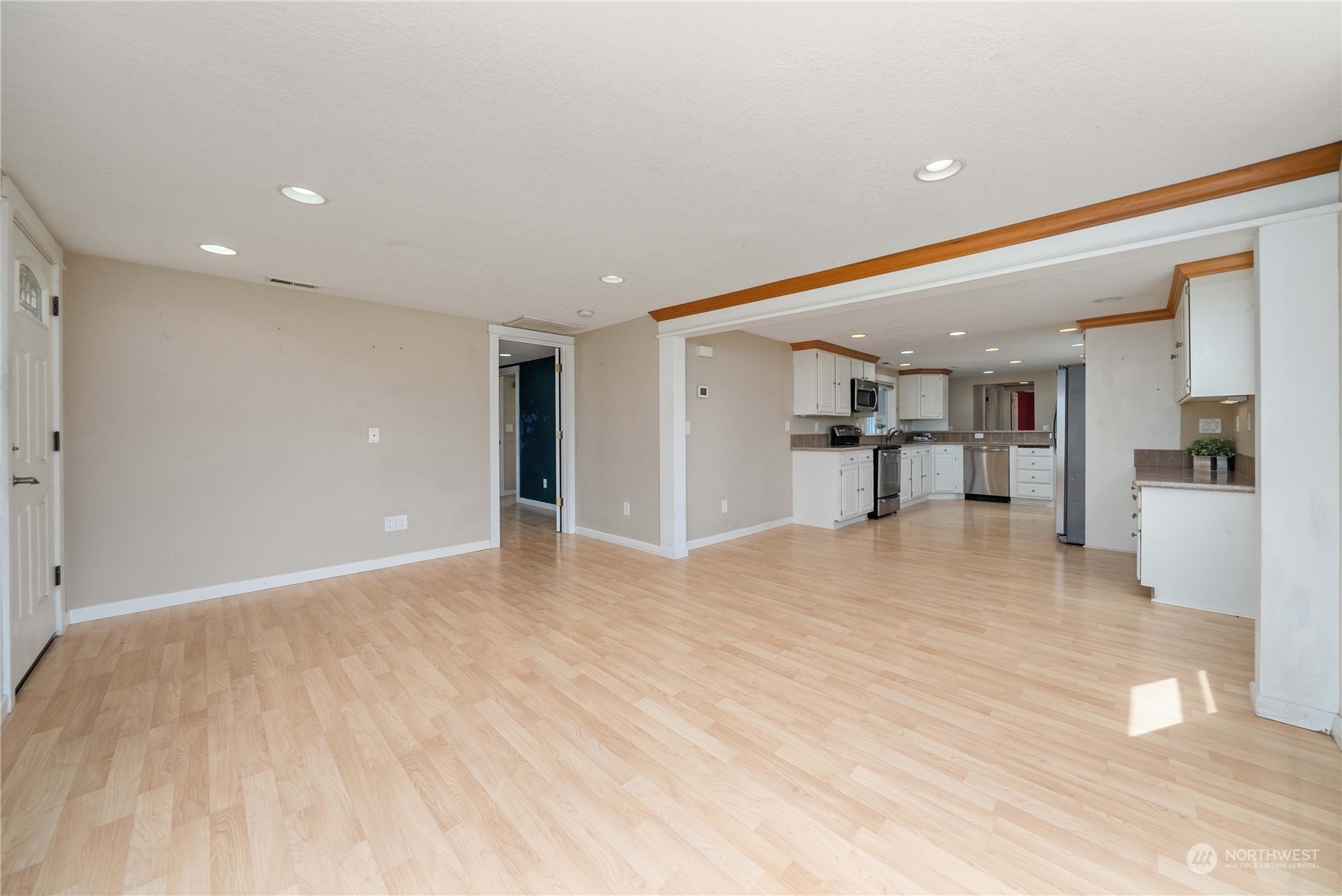 1782 S 40th