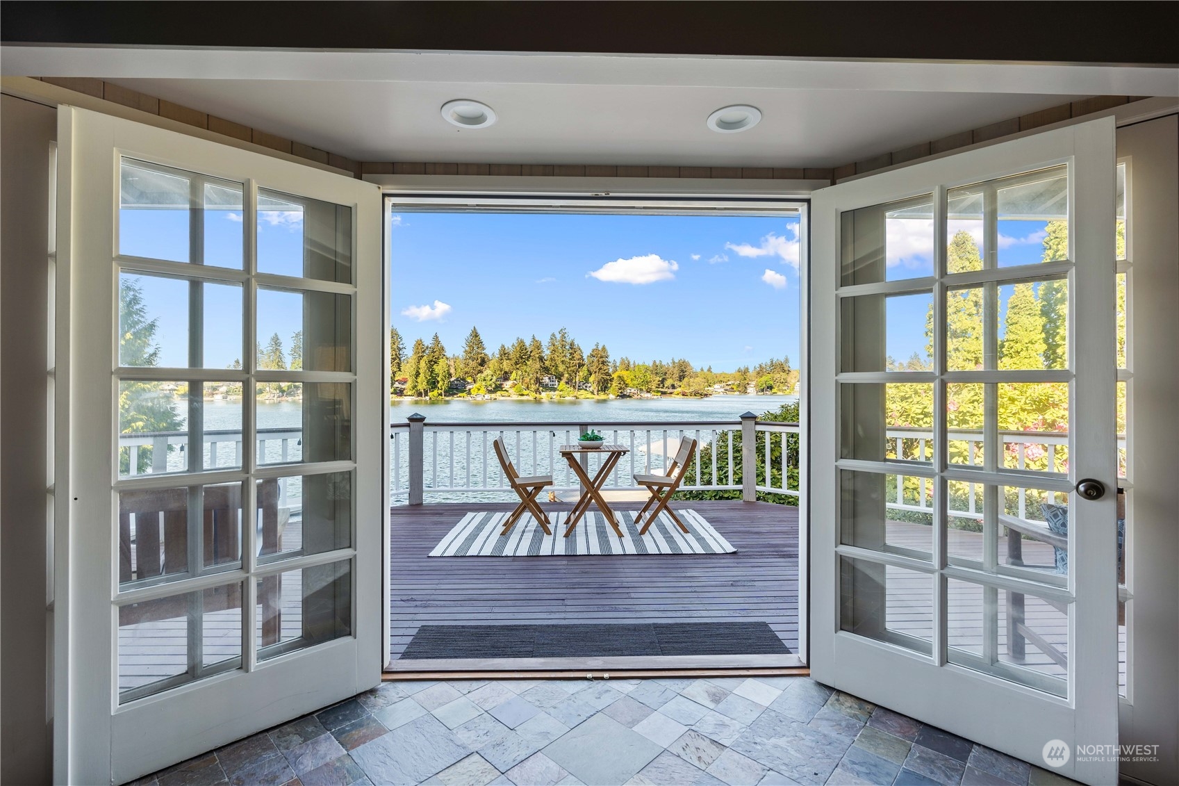 10435 Lake Steilacoom Drive SW